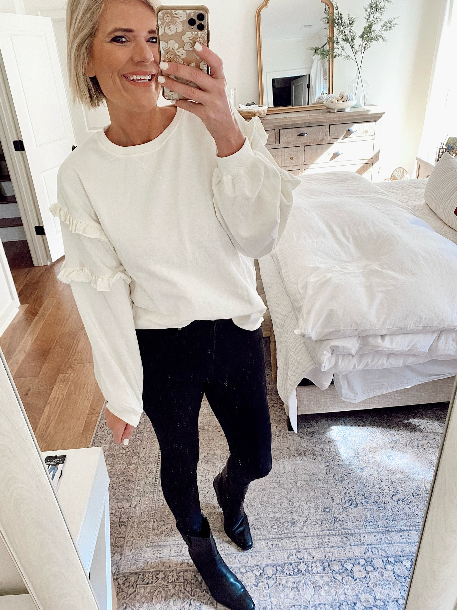 Winter fashion // Holiday fashion // Winter outfit // Walmart outfit // Walmart fashion // Walmart finds // Walmart must haves

#LTKstyletip #LTKSeasonal #LTKHoliday