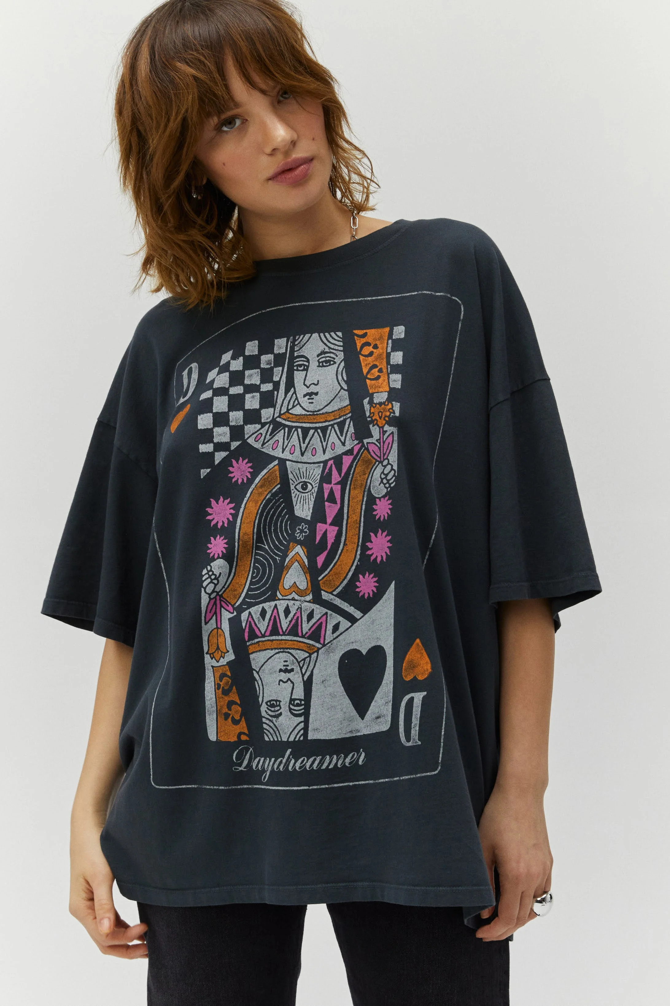 Daydreamer Queen Card OS Tee | Daydreamer