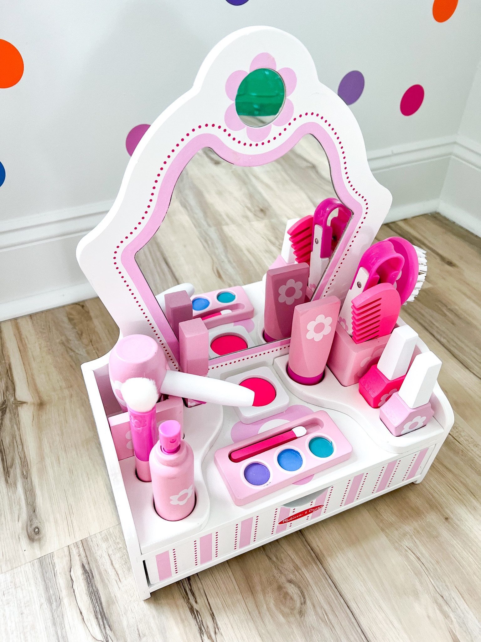 Kids and toddler pretend play: pretend makeup set, play makeup set, play vanity set. Melissa and Doug favorites! #LTKkids #LTKtoys #LTKplay