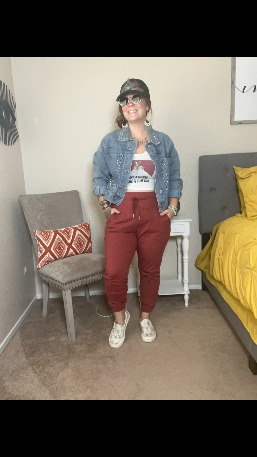 These Halara joggers are so comfy and stretchy! The band has a drawstring and they have pockets!!! Stay true to size or size up for a more jogger fit. #LTKVideo Use my code AMBERW11 to save on the joggers. 

#LTKStyleTip #LTKFindsUnder100