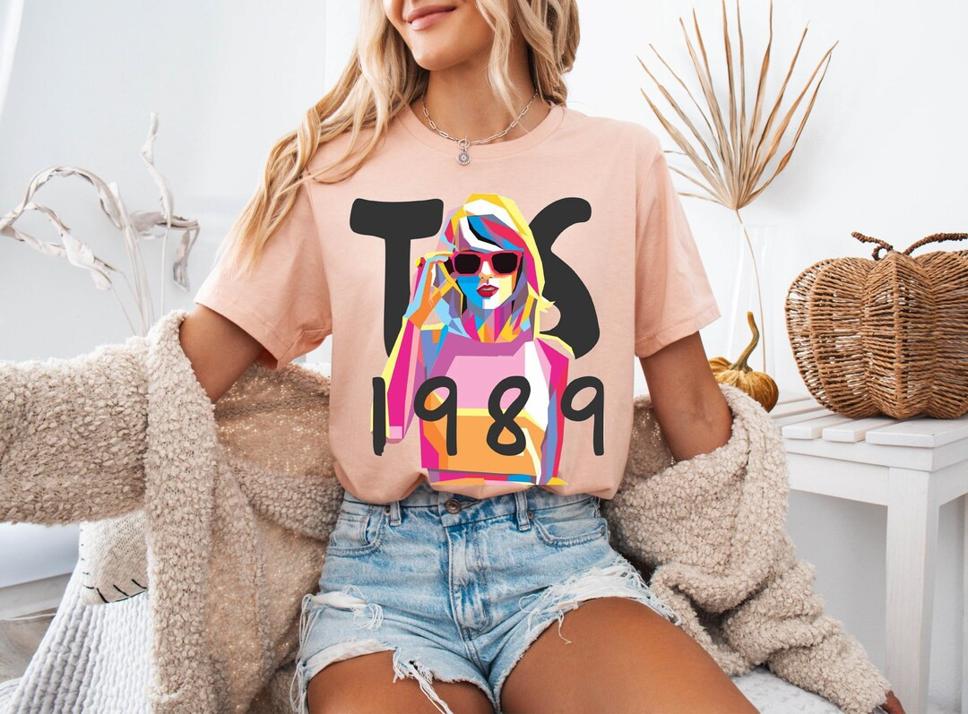 TS 1989 Album Tshirt, Retro Swifty Graphic T-shirt, Showgirl Era Shirt - Etsy | Etsy (US)
