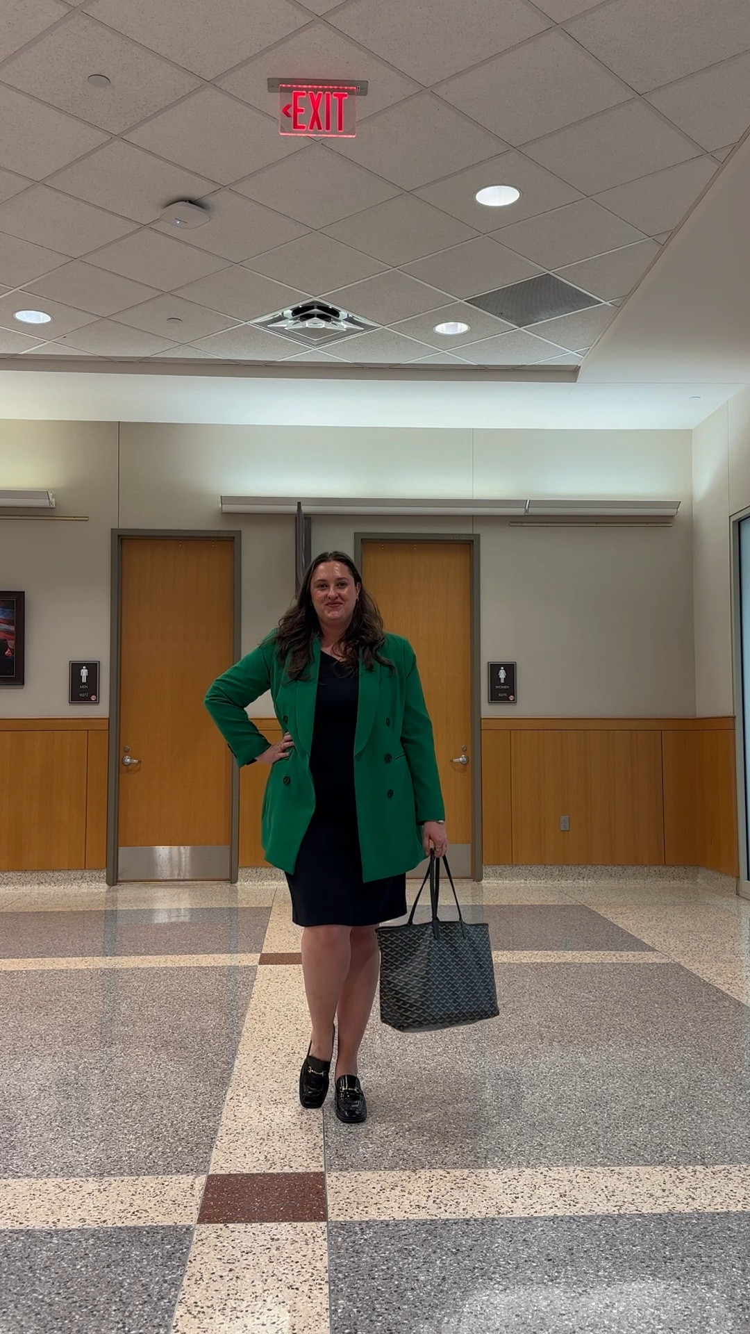 First time wearing a dress to court, so had to document it 🫶🏻