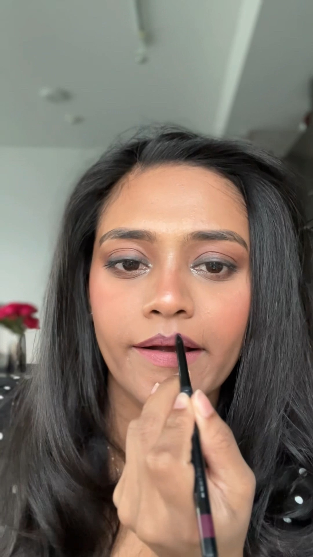 Lipstick Hack You Need to Try! ✨
Sharing my go-to lip combo that instantly makes your lips look fuller, smoother, and perfectly blended. This is the technique I use for everyday glam and holiday looks : super easy, beginner friendly, and works on all skin tones.
I used a complimentary lip liner, a creamy nude lipstick, to get that soft blurred finish. Linking all the exact products below so you can recreate this lip combo at home!


lipstick hack • lip combo • viral lip combo • nude lipstick • lip plumping trick • easy makeup • holiday makeup • winter makeup • everyday makeup • soft glam makeup

#LTKcanada #LTKholiday #LTKbeauty