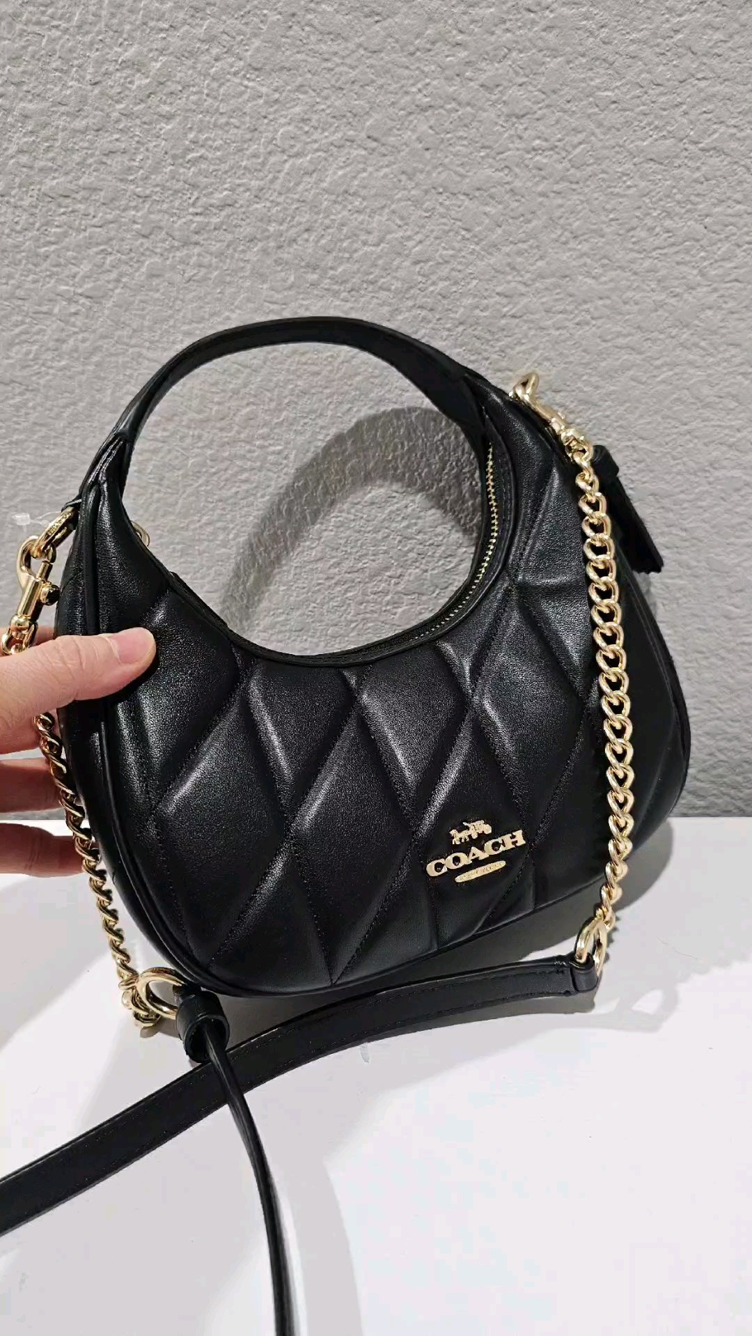 Coach Carmen Mini Crossbody with Quilting 코치 카르멘 미니 크로스바디백 57% OFF + extra 15% OFF#LTKSALEALERT #LTKbags

#LTKstyletip