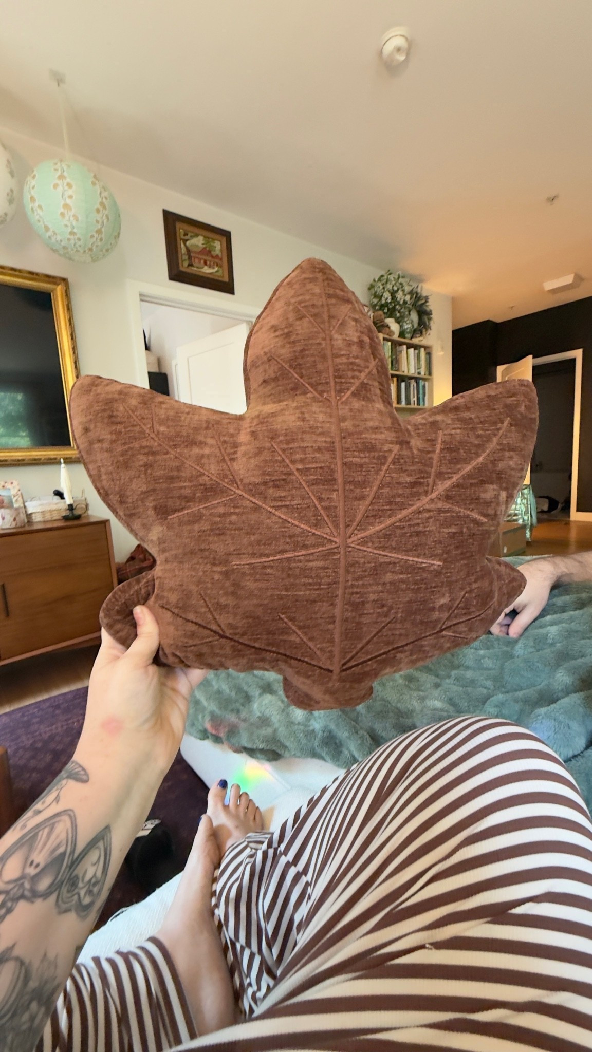 Maple leaf pillows! Cute fall decor