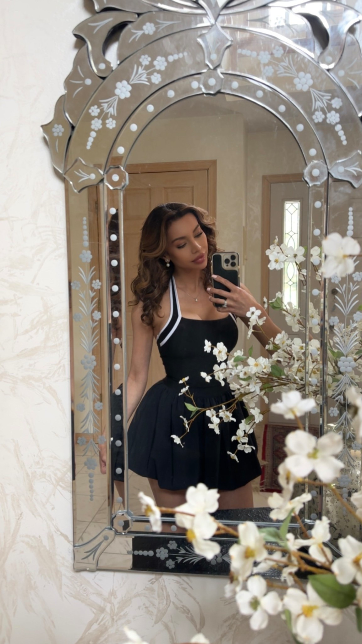 Another adorable activewear find from A&F! 🤍🖤
