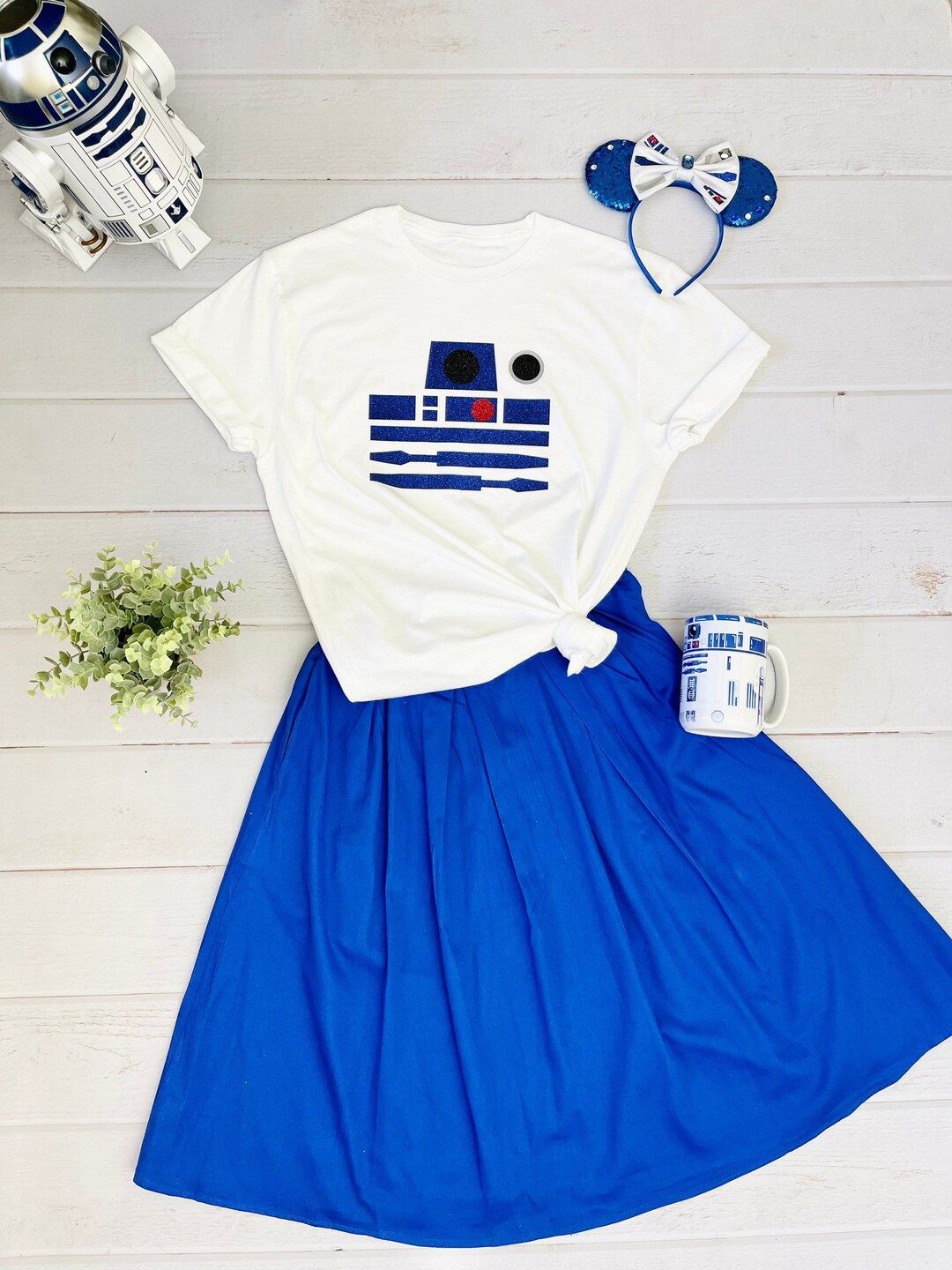 Star Wars, R2D2 sparkly minimalist T shirts,  Star Wars Halloween costume shirts, Disney family m... | Etsy (US)