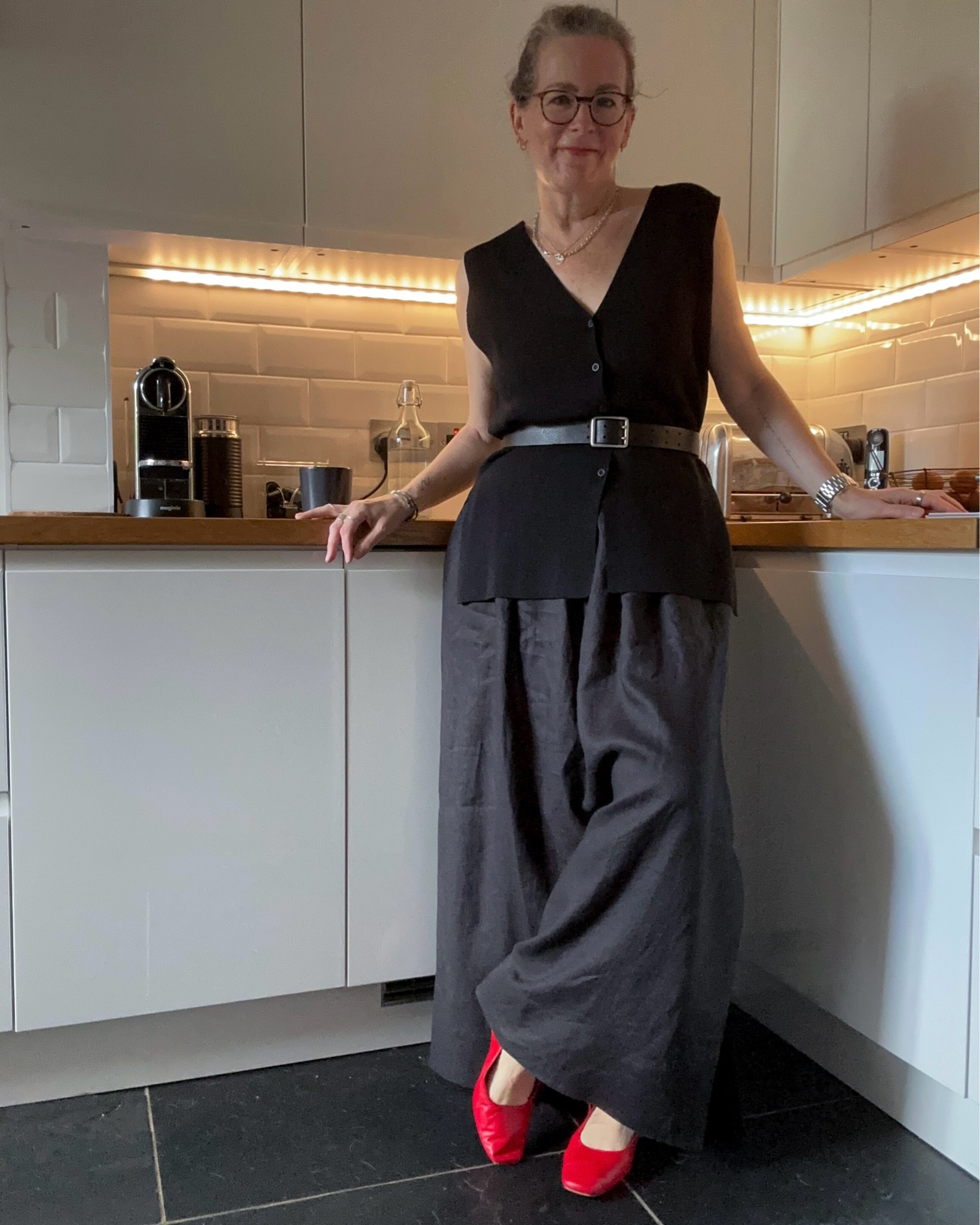 The sun came out and the red shoes went on in celebration! ☀️♥️

#LTKover50style #LTKsummer #LTKuk