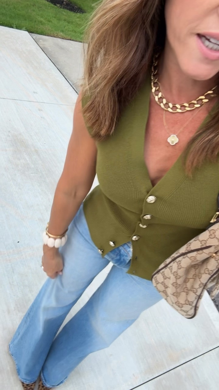 Friday date night look. 
This green is so pretty. XS 
Jeans tts, 25 regular 
Medium size bag

#LTKOver40 #LTKSeasonal