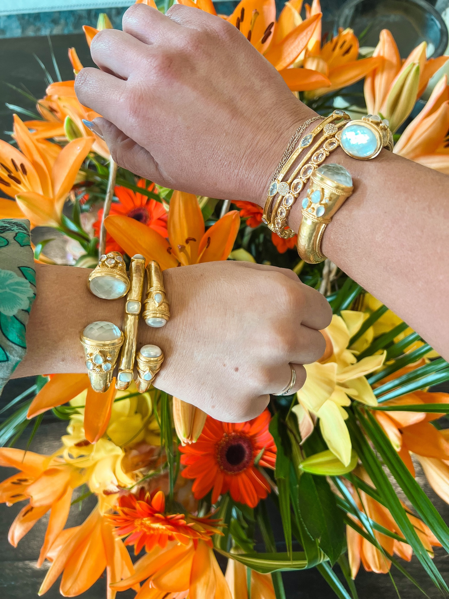 Favorite Julie vos gold bracelets!!✨ these are absolutely stunning and make the best gifts too! 