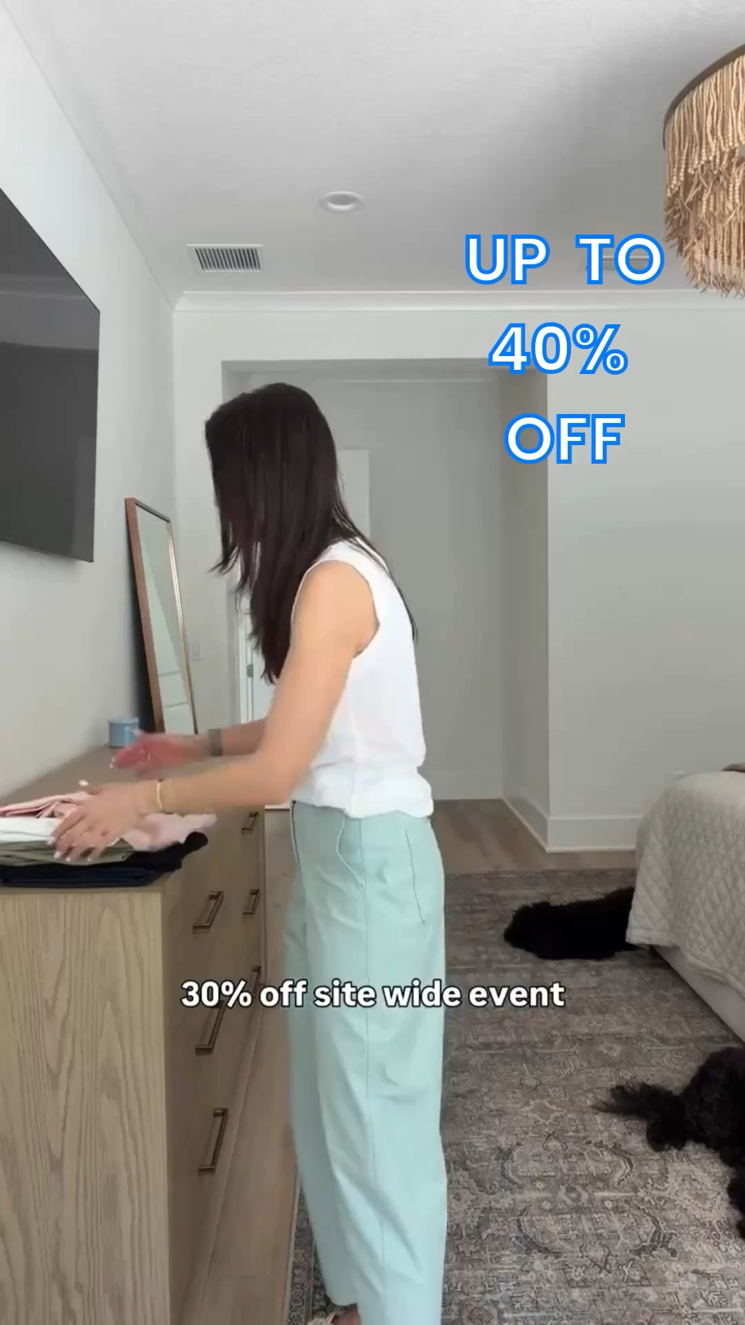 ATHLETA SALE, 40% off linen and dresses, 25% off your purchase. 

#LTKSaleAlert #LTKActive