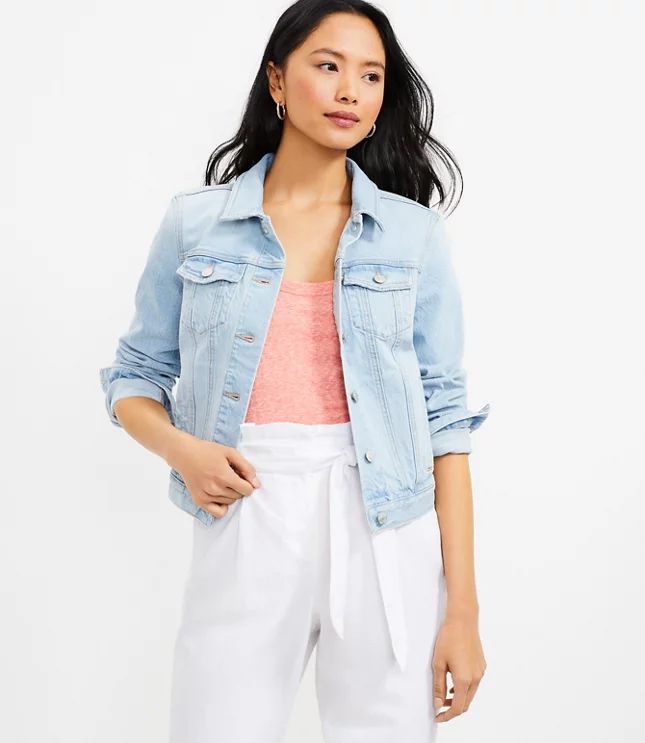 Petite Denim Trucker Jacket in Light Indigo Wash | LOFT | LOFT