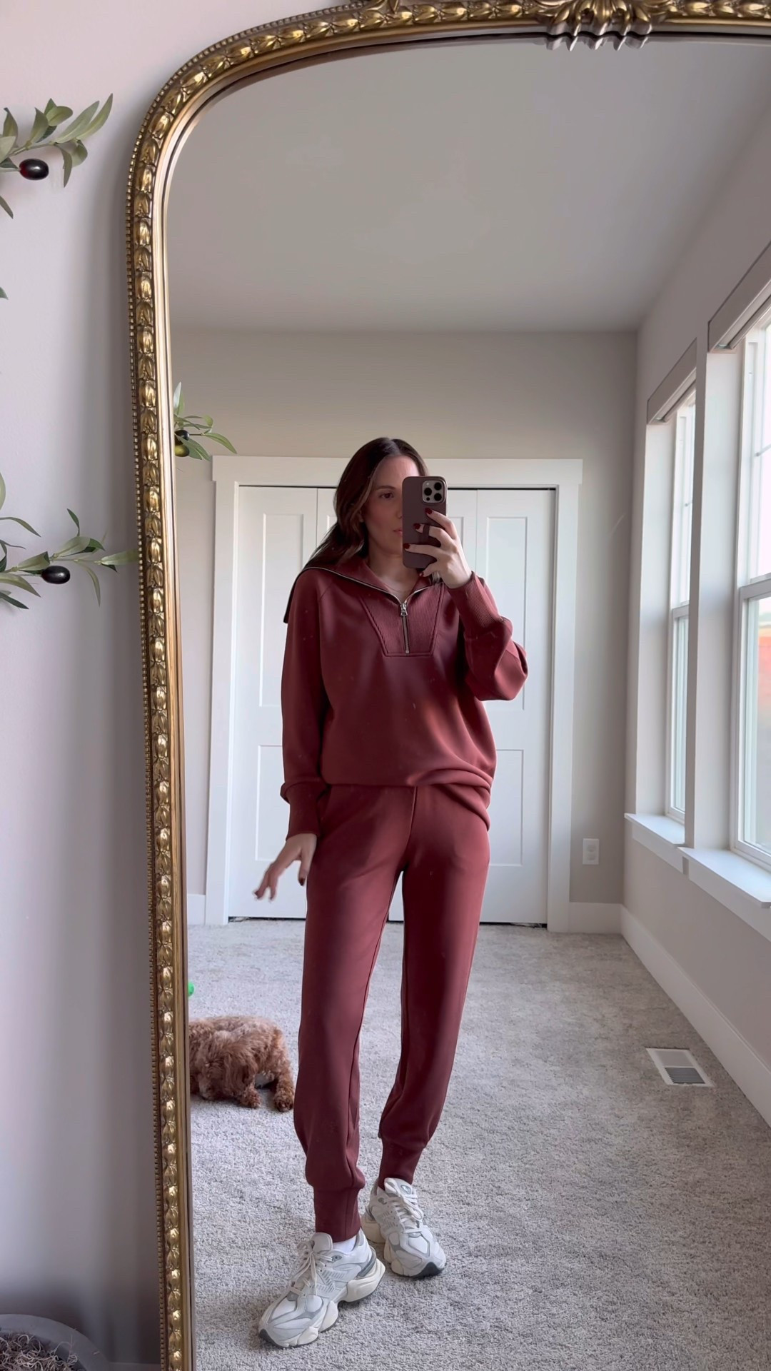 Comfortable, flattering and SO SOFT. The @varely Double Soft fabric is worth every penny! It’s incredible! Wearing a xs top and xs bottoms

Varley finds | matching set | loungewear |  

#LTKootd