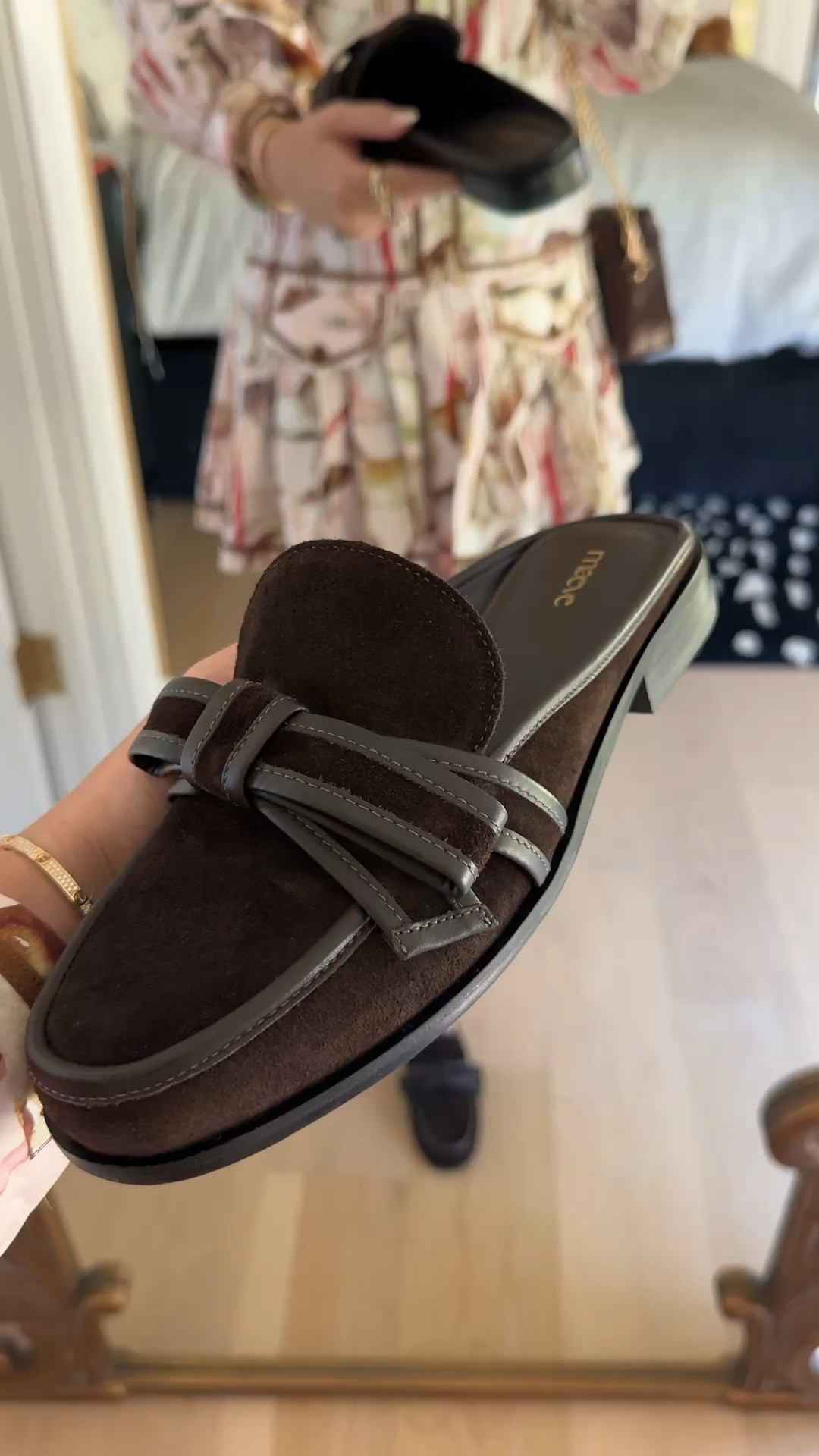 The cutest slides for fall!!

#LTKSeasonal #LTKgrwm #LTKootd