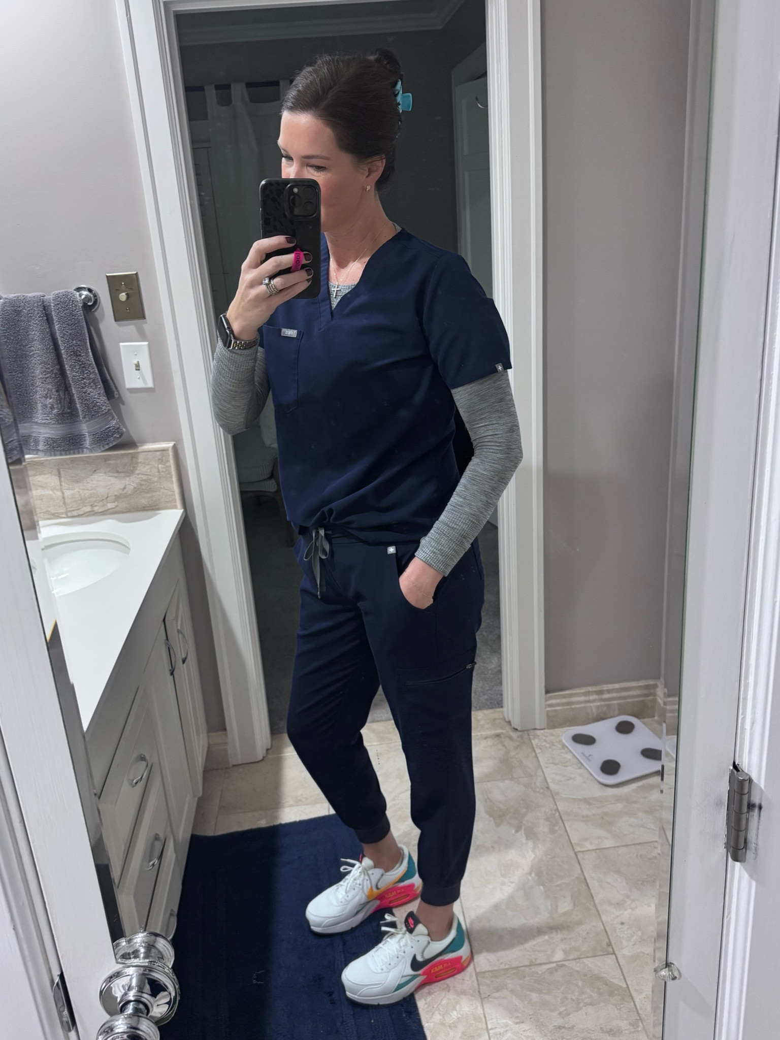 Hospital days call for scrubs, cute clips and sneaks! 👊🏼🩷

#LTKWorkwear #LTKActive
