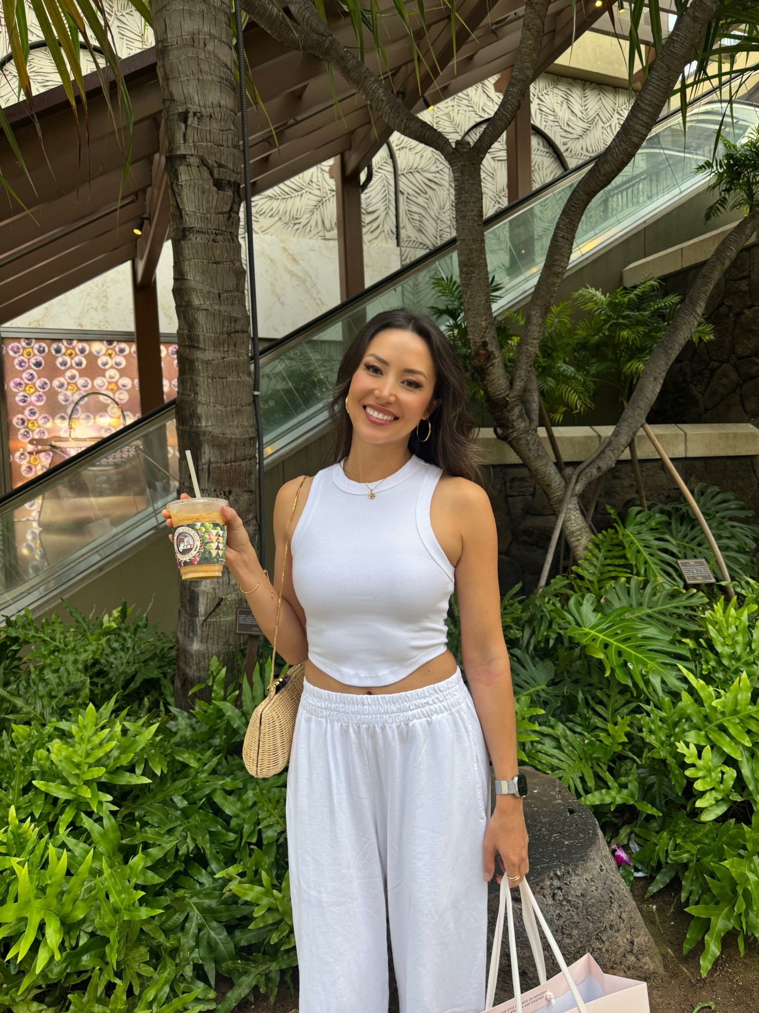 Love this @Vitamin A set, both the top and pants are such high quality whites sure to last me many years!! ❤️❤️ size XS in both 

#LTKootd #LTKSeasonal