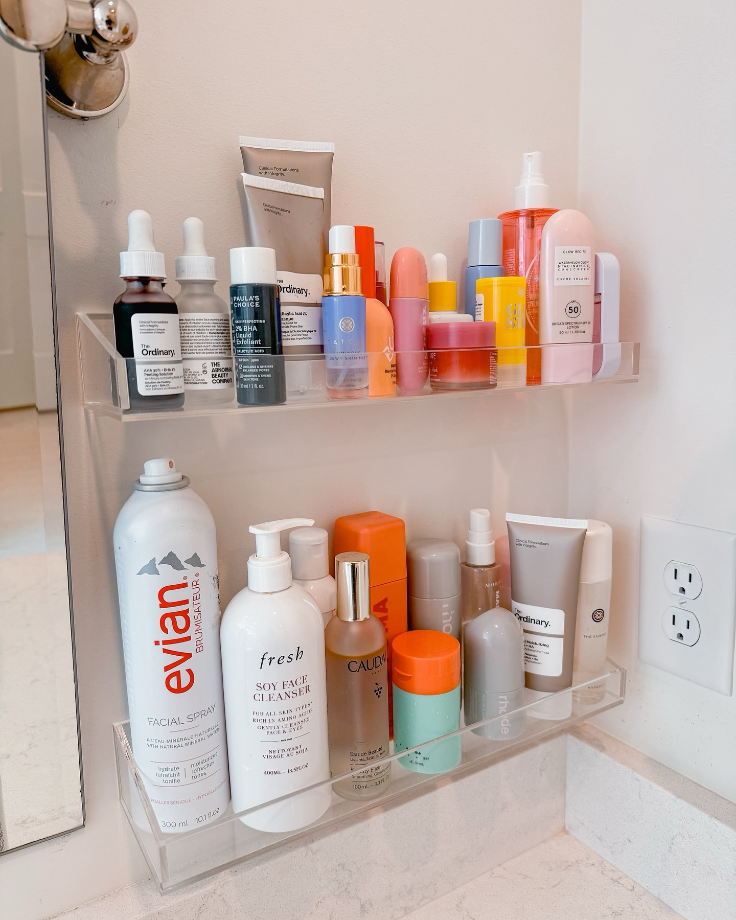 Did you know a pro organizer can completely transform your child’s bathroom in less time than it takes to binge watch your favorite show? Imagine: organized drawers, clutter-free counters, and everything in its perfect place. 

Skip the weekend-long DIY project and let us create your stress-free space in a few hours or less! 🪄✨

#sortandsimplifyorganizing #kidsbathroom #organizedbathroom #organizedteen #nashvillehomeorganizer #nashvillesmallbusinessowner

#LTKHome #LTKFamily #LTKKids