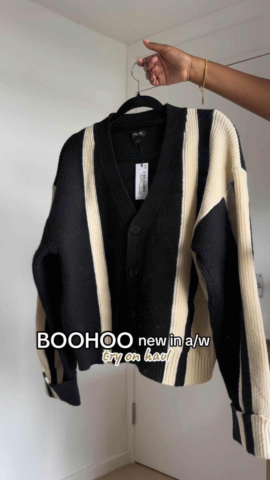 Boohoo autumn winter autumn haul

Boohoo try on haul, black Cardigan print outfit, black textured jeans outfit, black new balance outfit, grey knit two piece outfit, black goyard bag outfit, black cropped denim jacket outfit, green Zara jacket outfit, black straight leg joggers outfit, ysl quilted bag outfit, back to school outfit, uni outfit ideas, back to university outfits #LTKBacktoSchool

#LTKstyletip