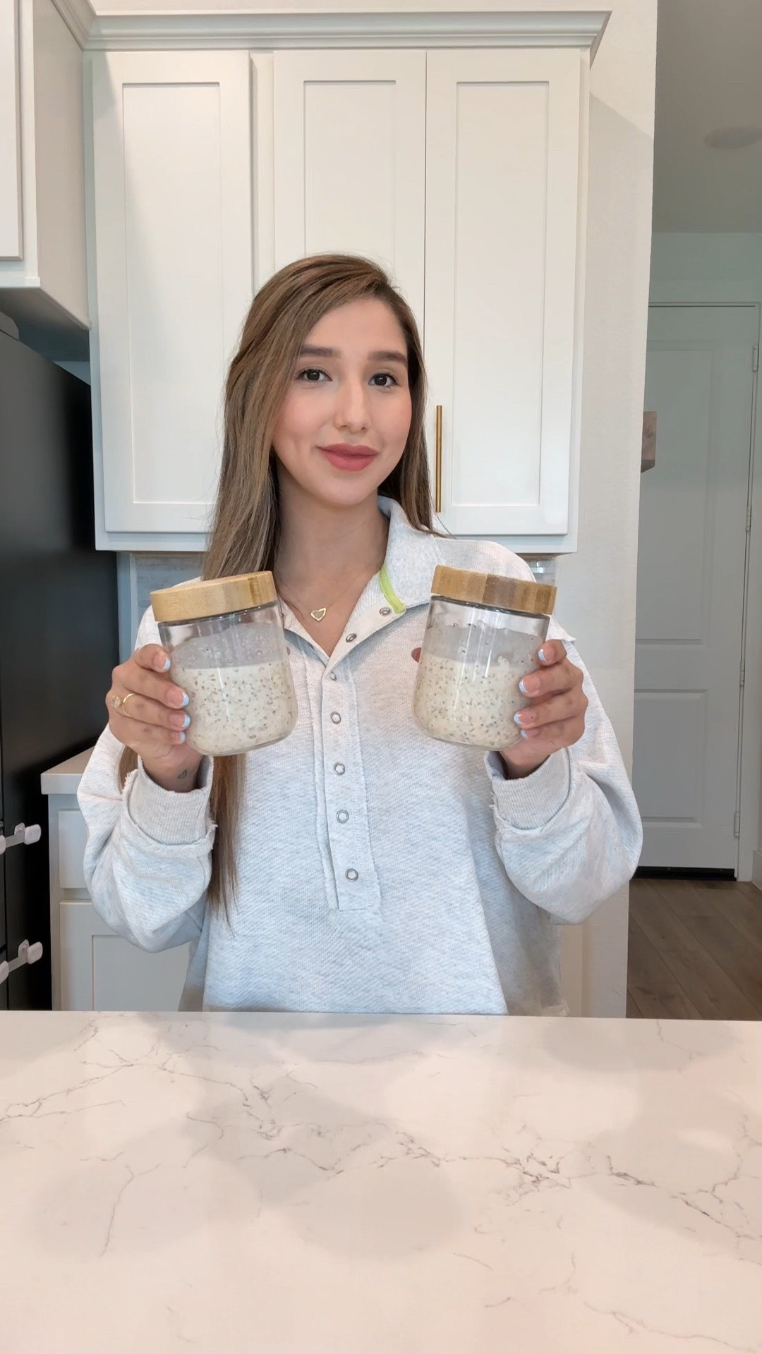 My favorite little jars for overnight oats + the Purely Elizabeth granola that makes them 10x better (so good!!)

#LTKfoodie #LTKmorningroutine #LTKvlog
