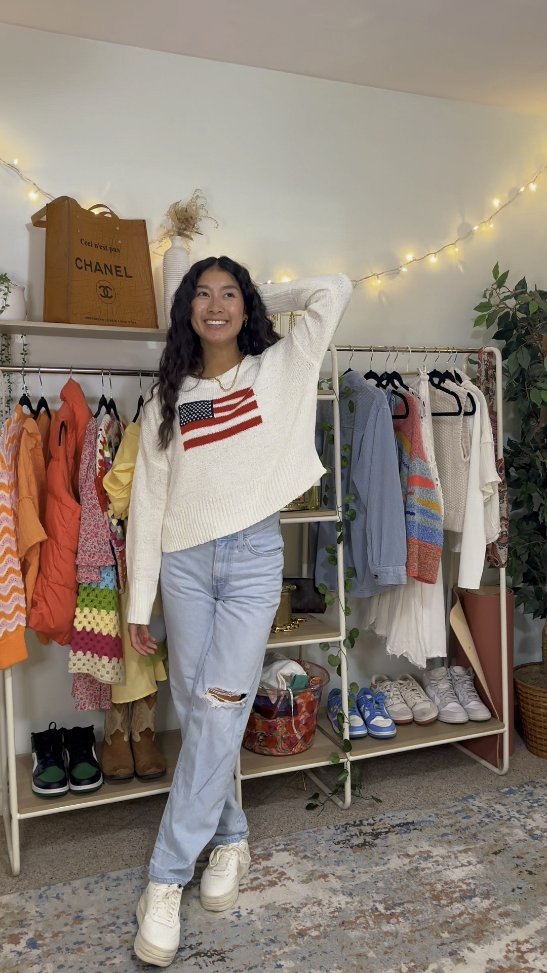 July summer evening outfit idea

I’ve been loving this sweater lately! Super lightweight and perfect for summertime! 

The Levi’s jeans are CHEFS KISS🤌🏼 they fit me so well! And of course my ride or dies, REEBOK CLUB C EXTRAS!!🥰

#summerootd #summeroutfitideas #outfitideas #ootd 

#LTKunder50 #LTKstyletip #LTKunder100