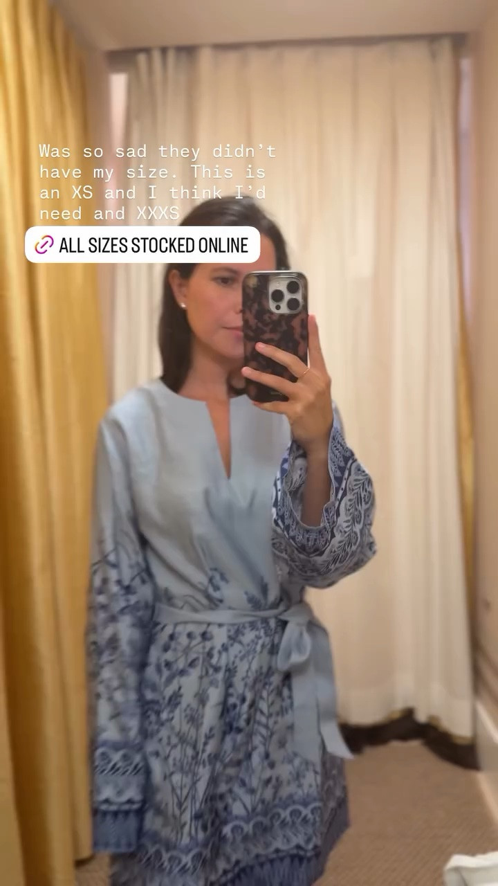 Was so sad they didn’t have my size. This is an XS and I think I’d need and XXXS @hillhousehome hill house dress, fall hill house dress, transitional outfit

#LTKootd #LTKPetite