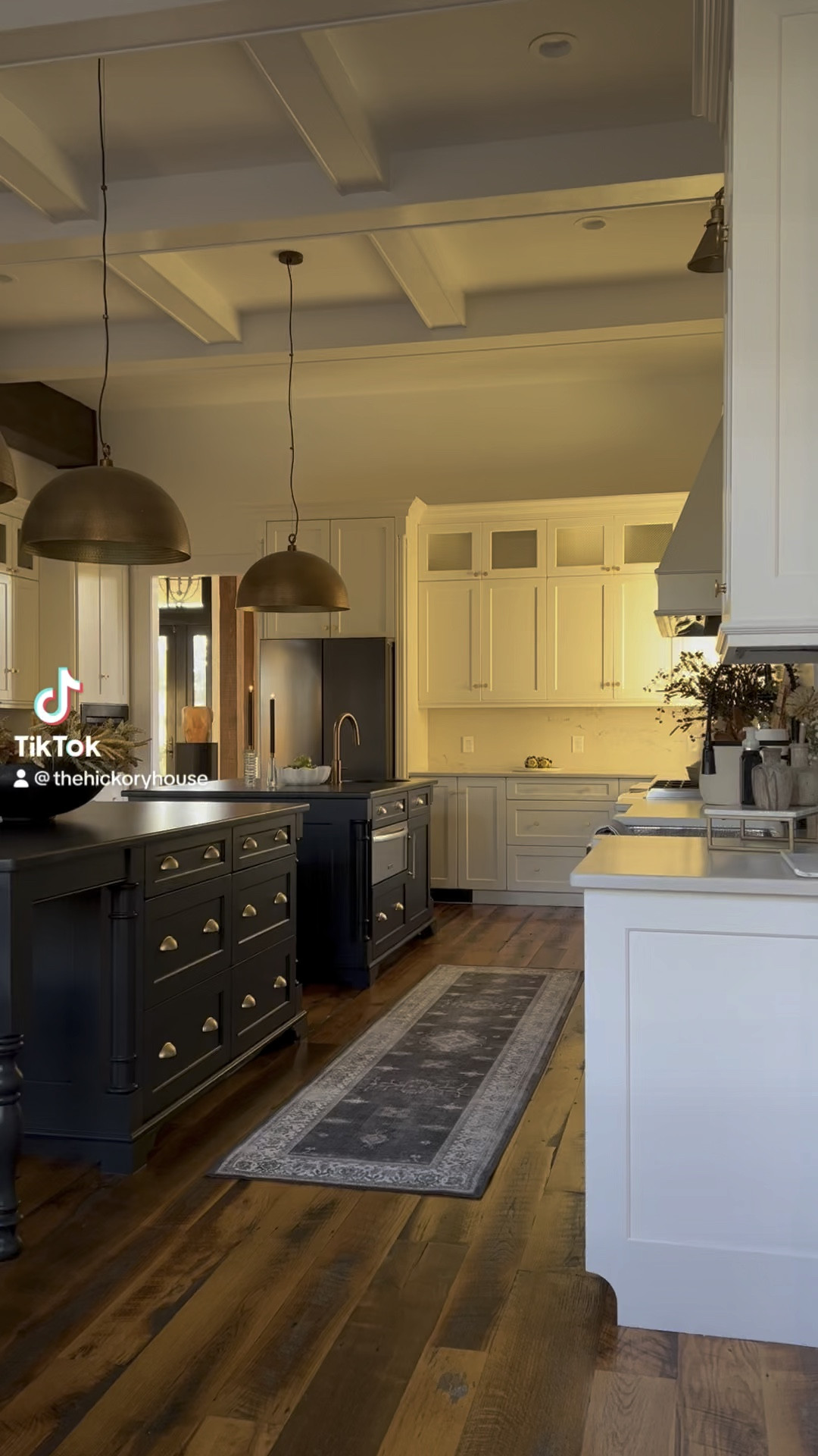 This natural light…..😍

#LTKHalloween #LTKVideo #LTKhome