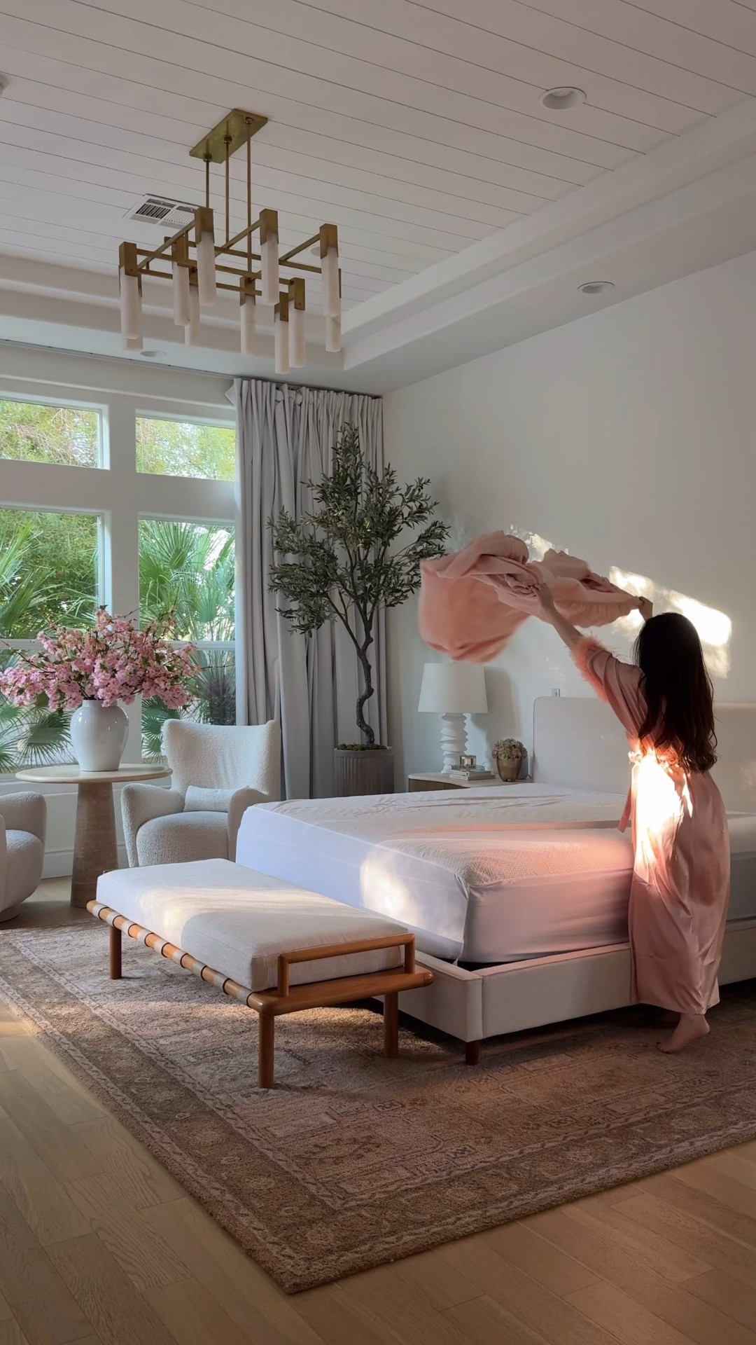 Lightweight, breathable, and unbelievably soft. This Double Cocoon Mulberry Silk-filled Quilt and Bamboo bedding from @aeptom are the ultimate upgrade for your sleep.

#LTKFamily #LTKHome #LTKStyleTip