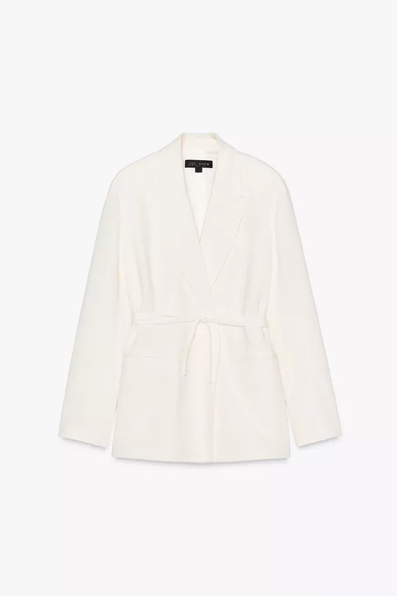 ZARA WOMAN COLLECTIONYarn blazer in a wool and viscose blend. Notched lapel collar and long sleev... | Zara UK