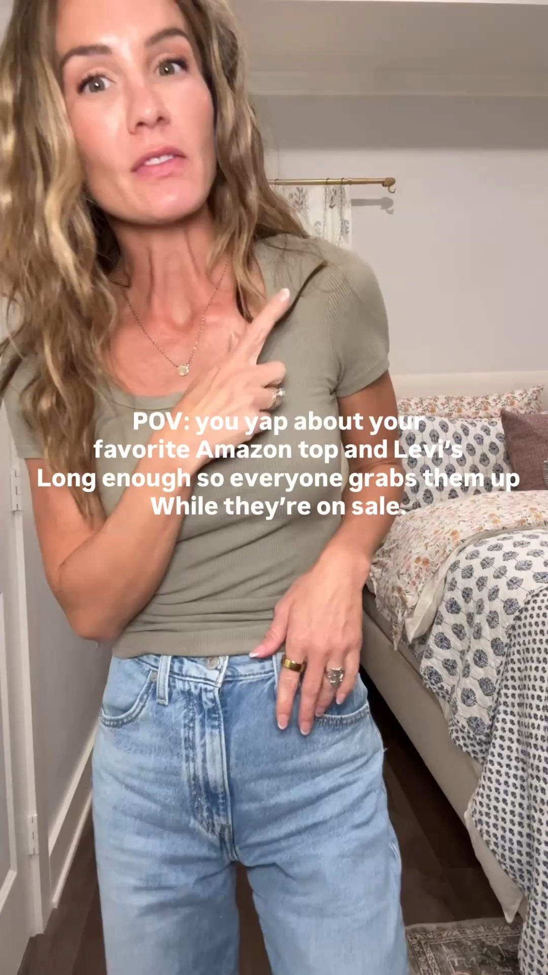 POV: you yap about your
favorite Amazon top and Levi’s
Long enough so everyone grabs them up
While they’re on sale. 
Wearing XS in the top!