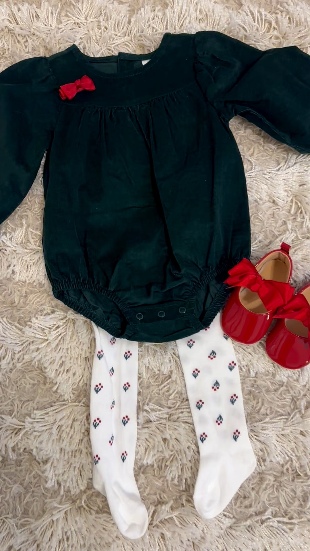 Baby girl Christmas outfit 

#LTKBaby #LTKHoliday #LTKSeasonal