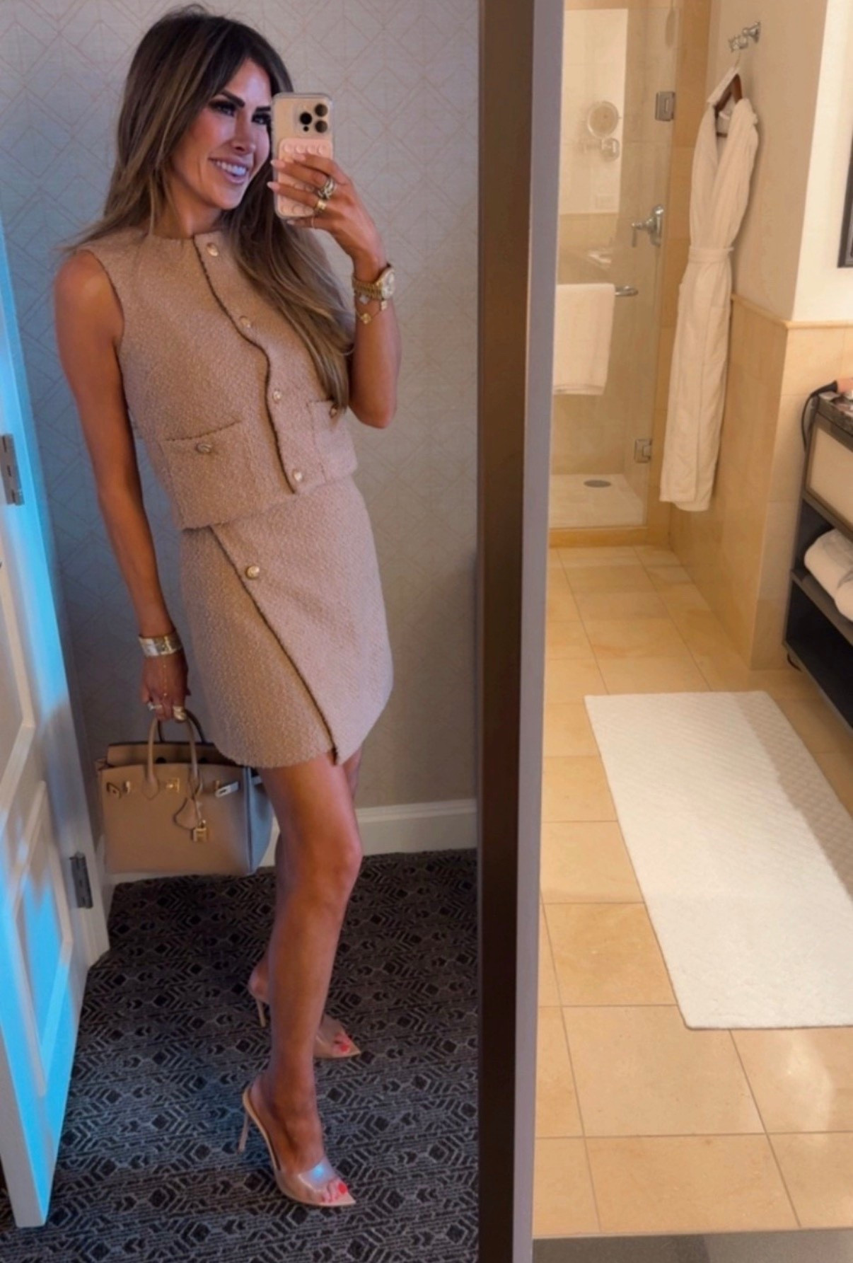 Wearing a size small in top and skirt!

Fall outfits, Fall outfit inspo, fall fashion, preppy outfits, vest, Matching set, fall vest, fall skirt, revolve fashion, clear heels, Hermes bag, birkin bag, Gianvito Rossi, date night outfit, Emily Ann Gemma 

#LTKSaleAlert #LTKHoliday #LTKGiftGuide