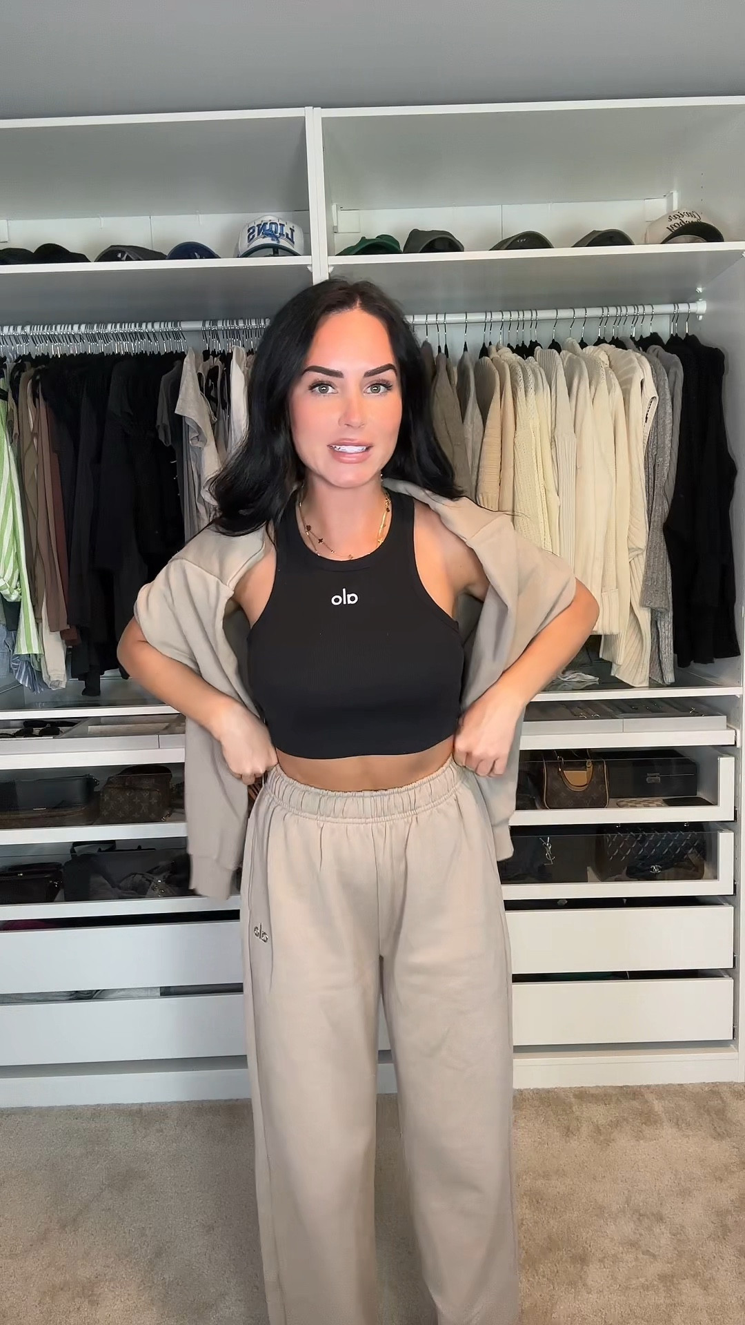 Alo set 🖤 so cozy for fall

I’m wearing a size small in the tank and crew, size xs pants 

I’m 5’7, 145lbs, 32DD

#LTKVideo #LTKActive #LTKStyleTip