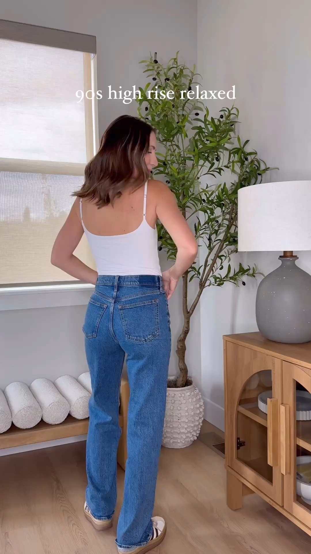 Use code DENIMAF for an extra 15% off!

My favorite denim is currently on major sale! Up to 40% plus a stackable code for an additional 15% off! These are my absolute favorite styles (not including the high rise wide leg, which I have linked!). Wearing size 25 in all

Abercrombie style | denim sale | Abercrombie denim | style over 30 | mom jeans 

#LTKSaleAlert
