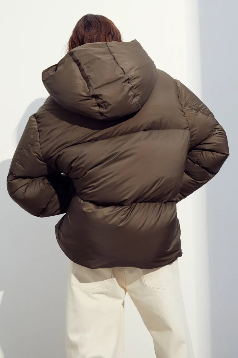 Oversized puffer jacket | H&M (UK, MY, IN, SG, PH, TW, HK)