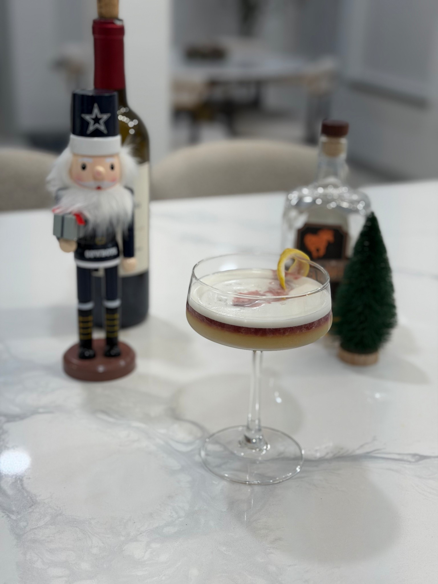 New York Sour 🍸 



#LTKHoliday #LTKMens #LTKHome