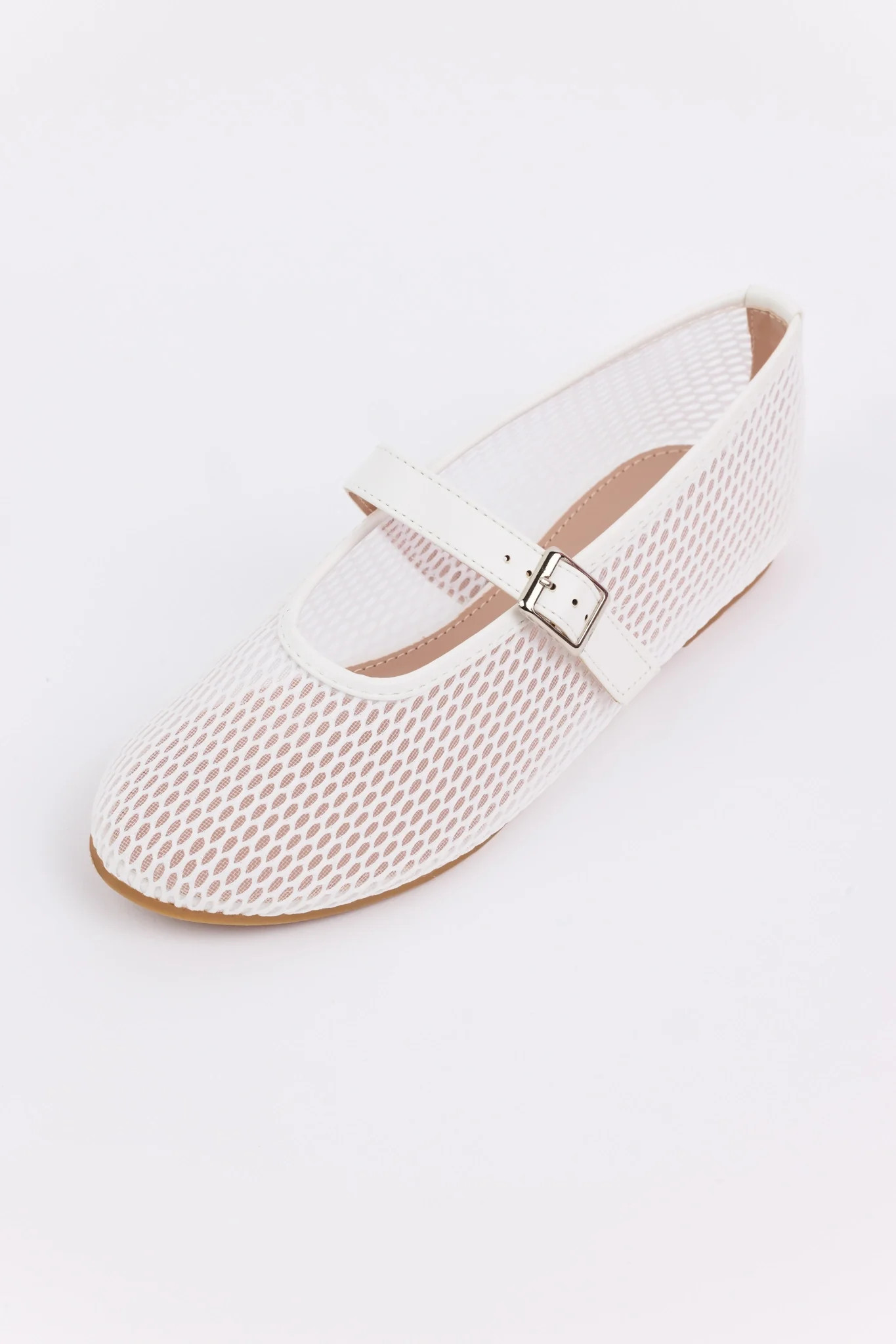 Vicki Flats- White | Avara