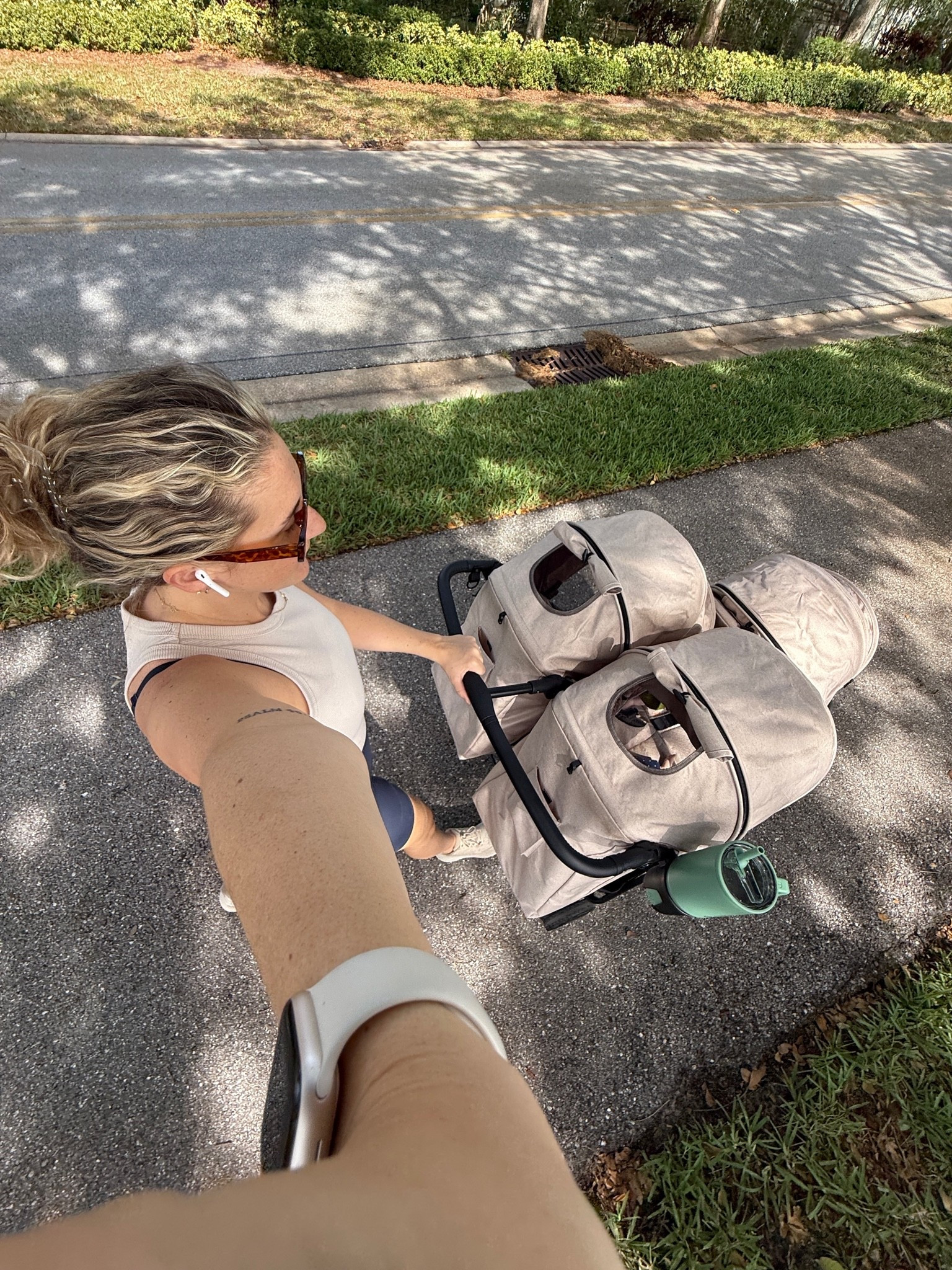 triple stroller!

#LTKdayinmylife #LTKmomlife #LTKmorningroutine