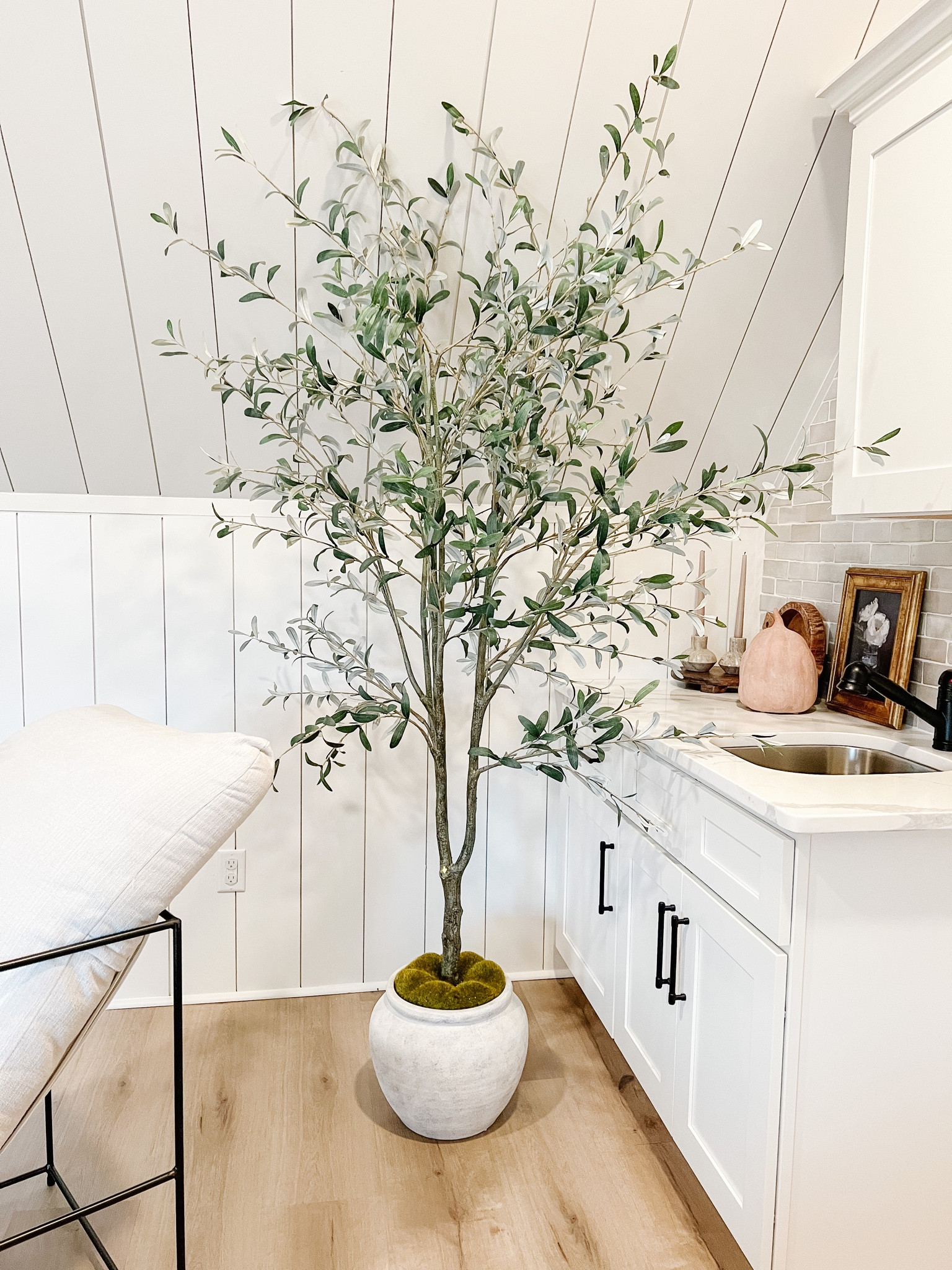My all time top selling faux olive tree is back in stock after MONTHS! We have two of these and they're so good! They even come potted! Only $250 too!!!
Dining room
Living room
Kitchen
Thislittlelifewebuilt 
Area rug
Gallery wall 
Studio mcgee Target 
Target
Home decor 
Kitchen
Patio furniture 
McGee & co 
Chandelier 
Bar stools 
Console table 
Bedroom
Vacation 

#LTKhome #LTKFind #LTKSeasonal