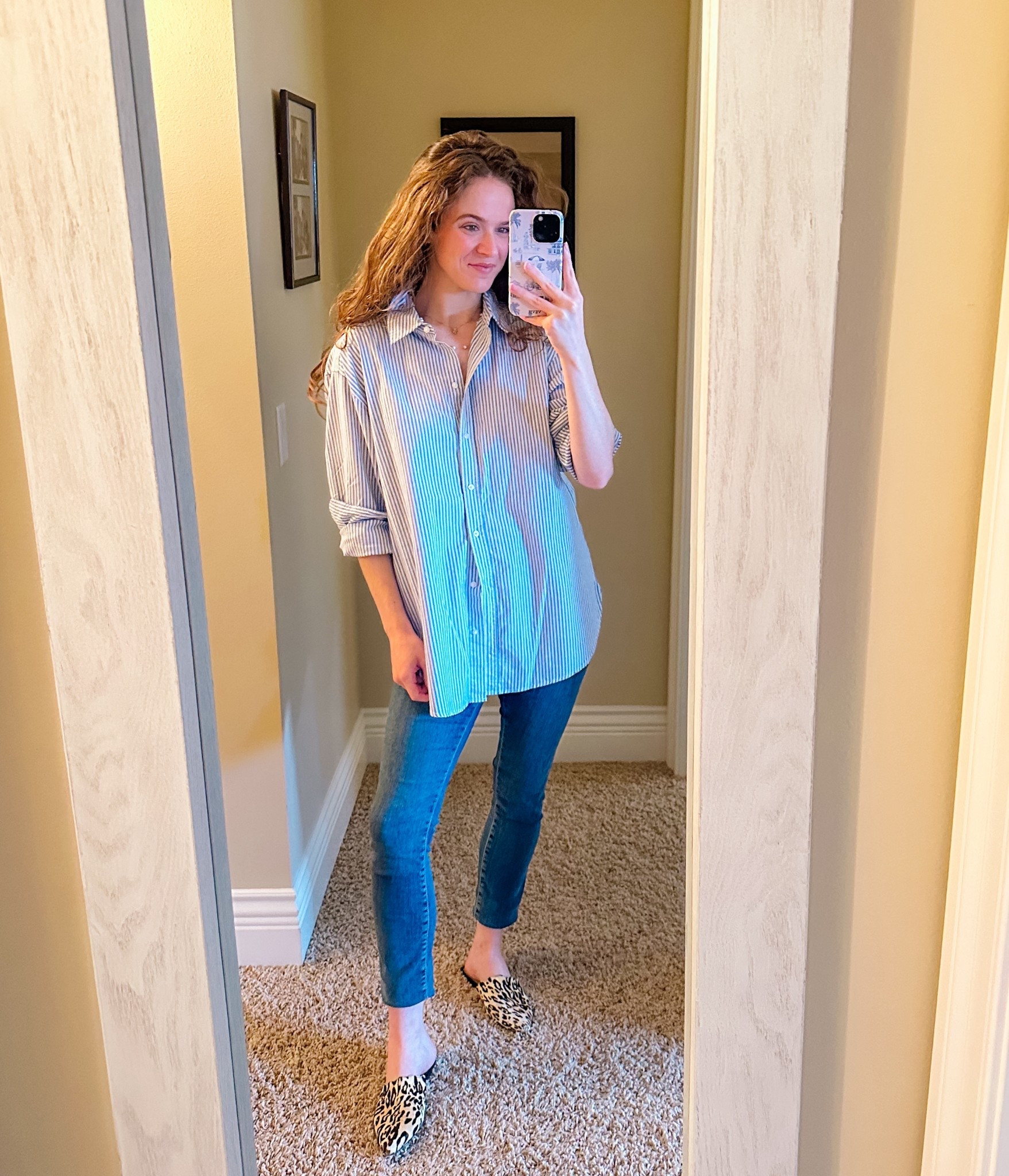 The family comes in today!!! I’m so excited for the Thanksgiving festivities to begin - and it all starts tonight!! Staying comfy to help my mom get the house ready!! 

#LTKootd