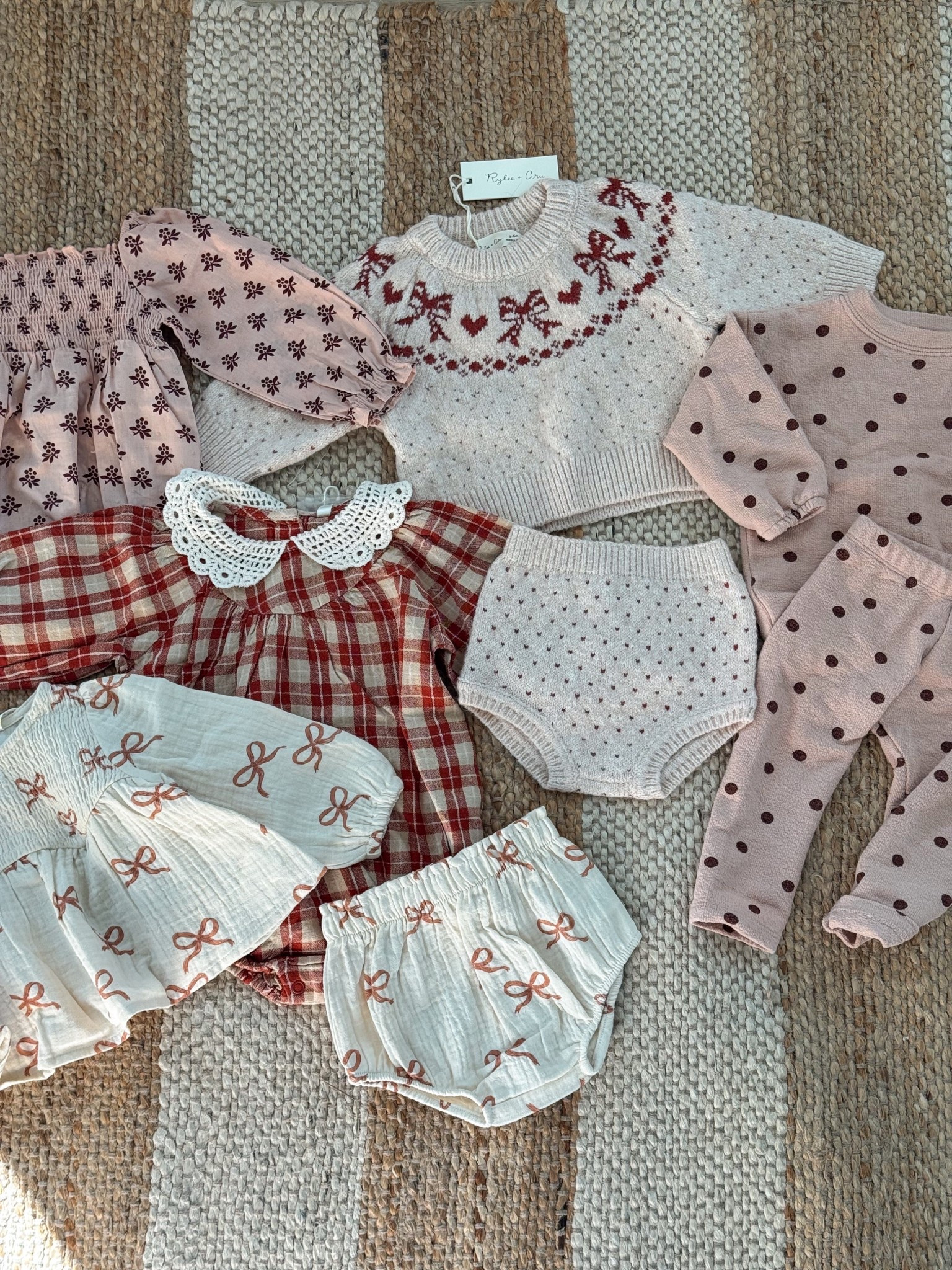 the cutest holiday bay girl clothes🎄 So may cute dresses and matching sets😍 one of my favorite baby stores!! perfect for a baby shower gift or first birthday:) 

#LTKKids #LTKBaby #LTKHoliday