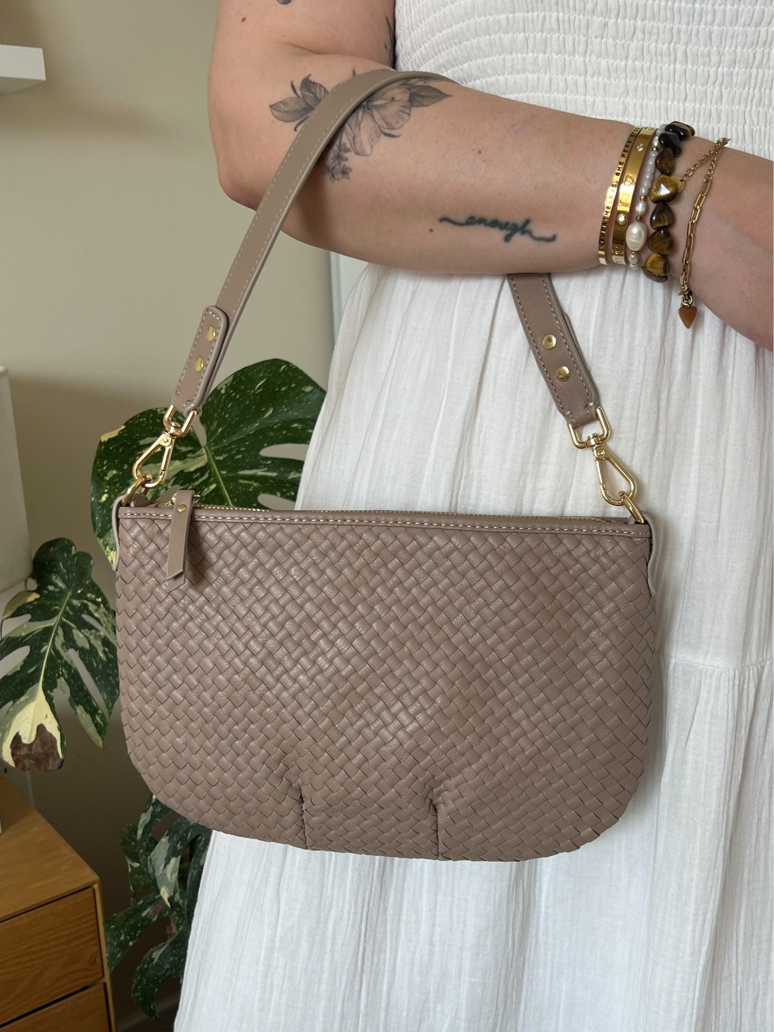Love this gorgeous leather bag from @Quince #QuincePartner 🤍 it’s the perfect size for everyday and goes with any outfit! My white maxi dress is also from Quince, wearing my usual size L

#LTKsummer #LTKdresses #LTKbag