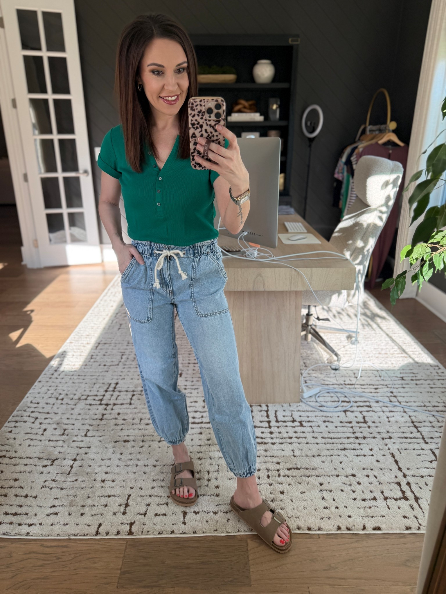 So many new great finds at @maurices! These jeans are different and fun! They also have a lot of great new basic tees! #ad #maurices #mauricespartner