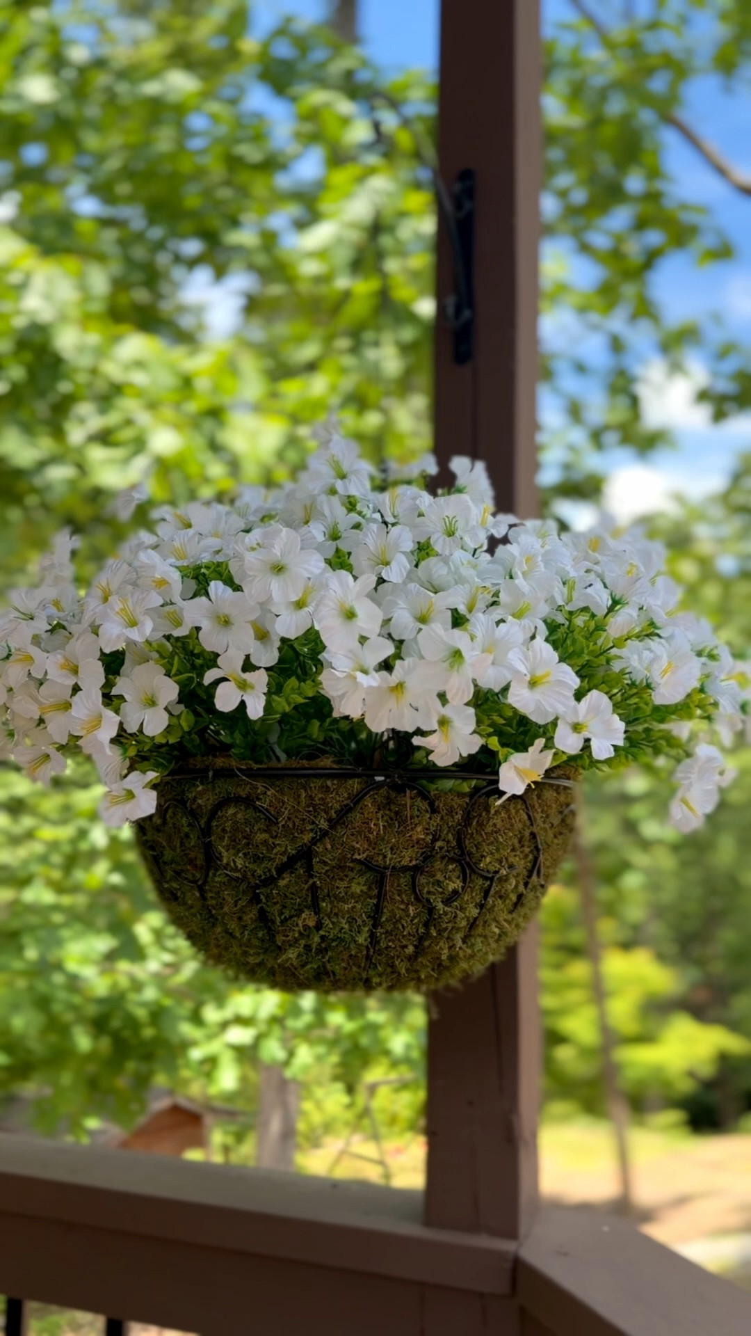 The best faux florals from Amazon that include the foam, hanging basket and tons for stems to survive the summer.

#LTKSeasonal #LTKHome