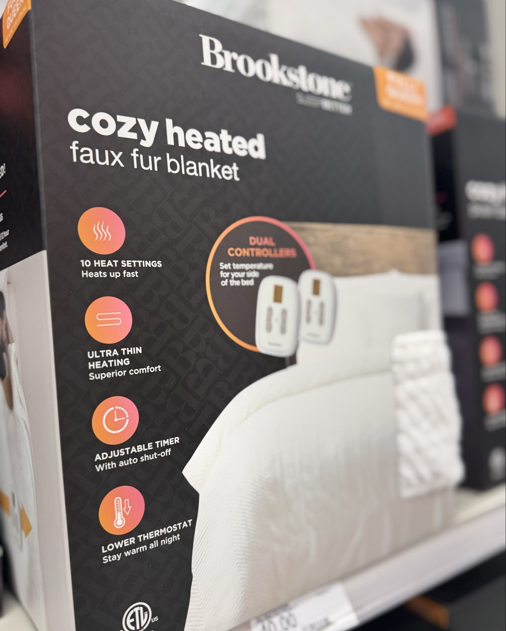 40% off Brookstone Heated Throw Blankets 🎁

Heated blanket, gifts

#LTKHoliday #LTKGiftGuide #LTKSaleAlert