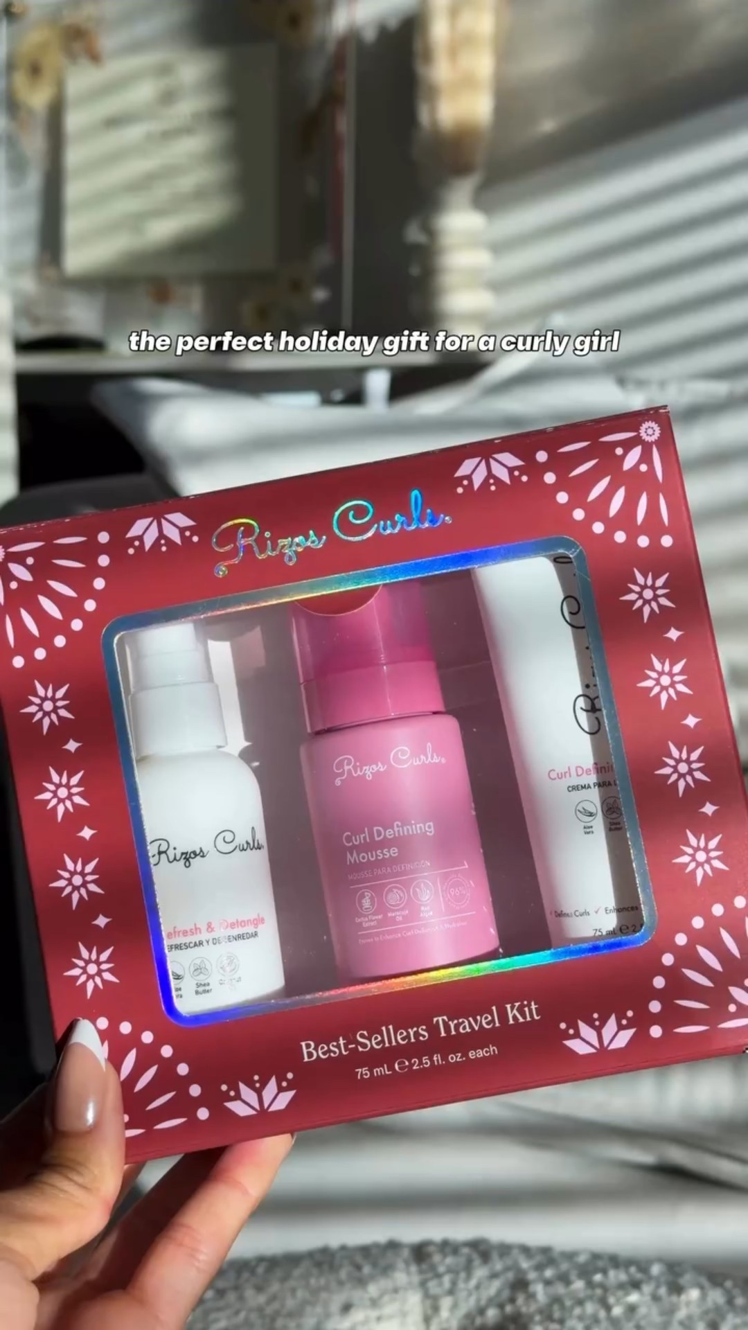 for the girl with the curls who loves to travel 💆🏽‍♀️✈️💓 @rizoscurls best-sellers travel kit is only $20! get it from @target @ultabeauty or rizoscurls.com 💖 #rizoscurls #rizoscurlshair