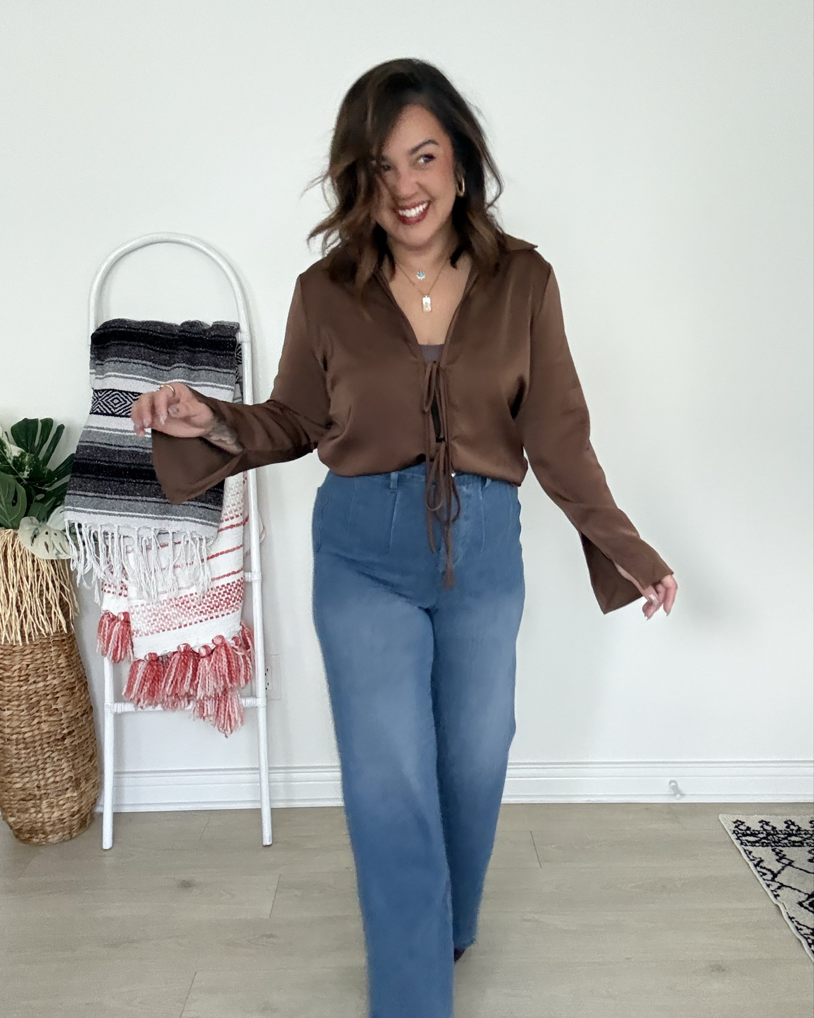 The girls weren’t lying about these Halara high waist jeans. They are perfection! 

Top: Amazon Sz M
Bottoms: Halara Sz S

#LTKOver40 #LTKMidsize #LTKPetite