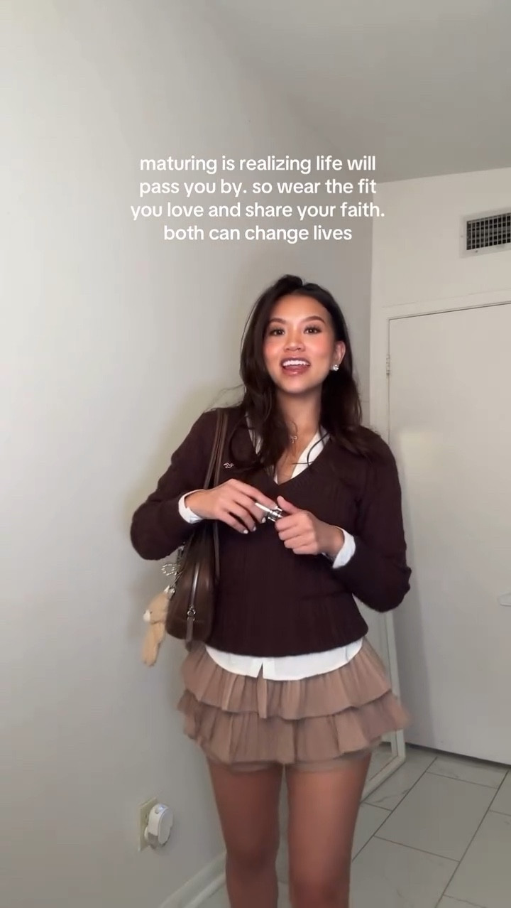 September already🍂🤎… the end of the year always comes with the craziest plot twist😶

Comment “shop” to get outfit 🤎

#fall #outfit #motivation #elegantstyle #styleinspo