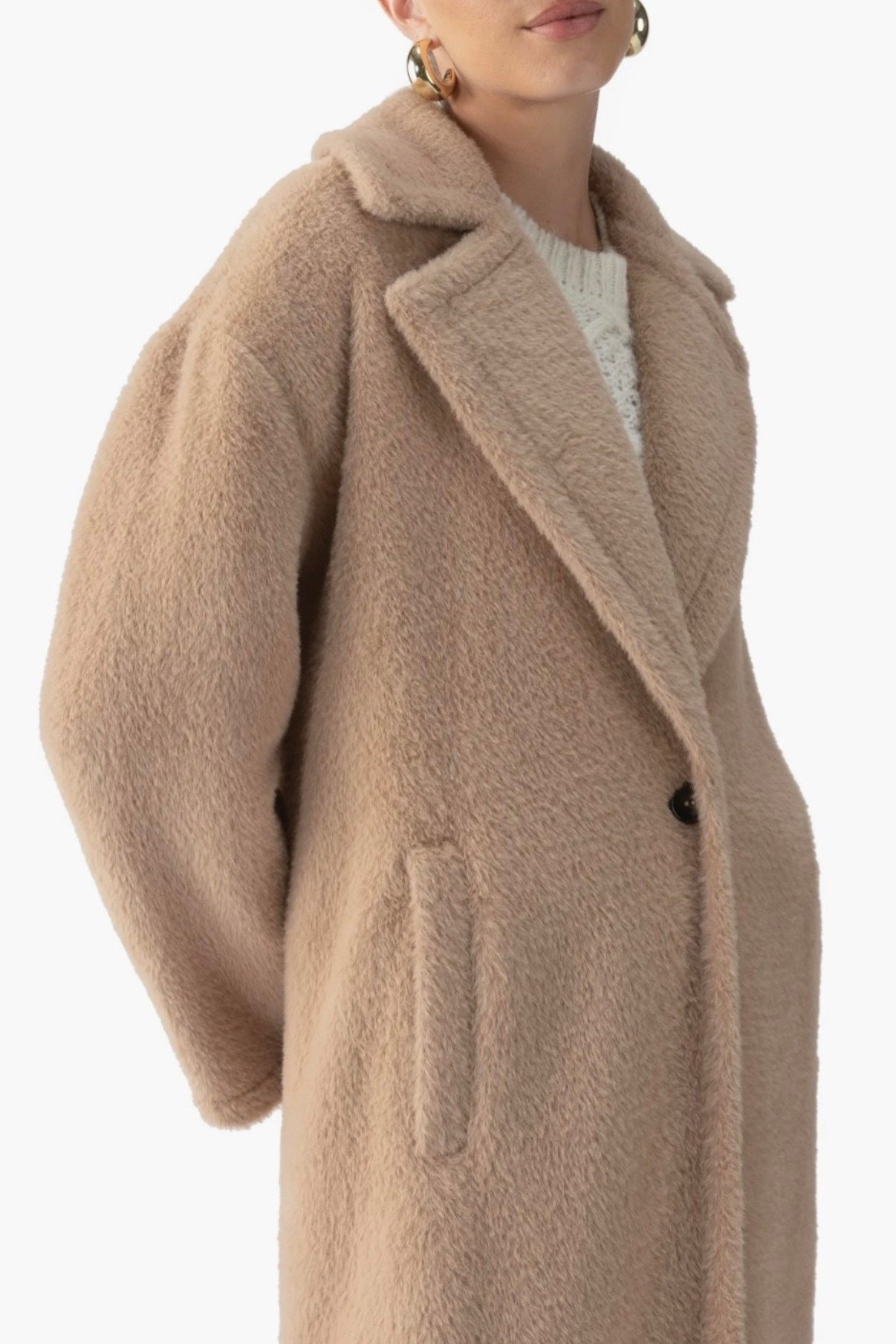 Cozy coat
Winter


#LTKGiftGuide #LTKSeasonal #LTKHoliday