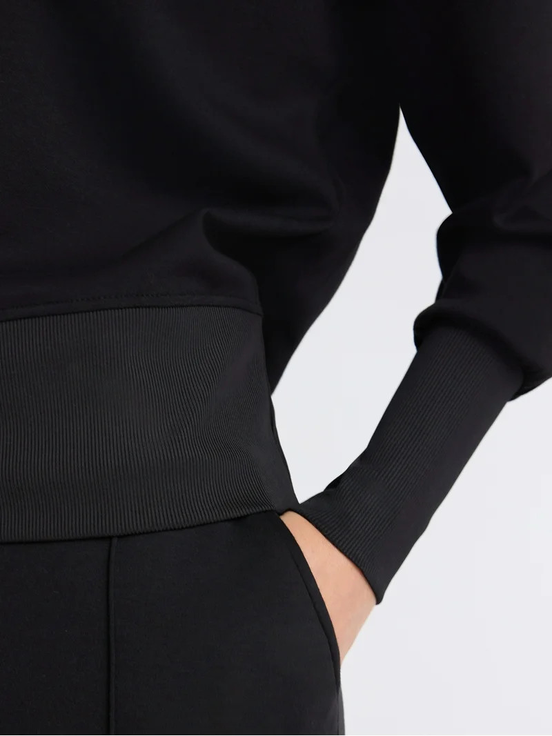 Scoop Women's and Women's Plus New Scubaknit V Neck Sweatshirt, Sizes XS-4X | Walmart (US)