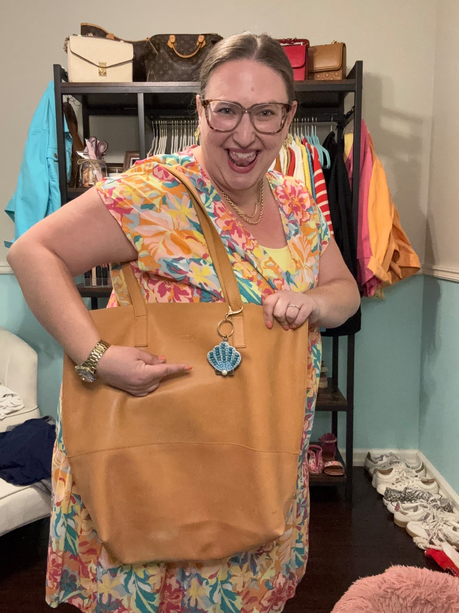 How stinking cute is this bag charm from Anthropologie? I couldn’t resist adding something a little sparkly to my bag!

#LTKItBag #LTKFindsUnder50 #LTKTravel